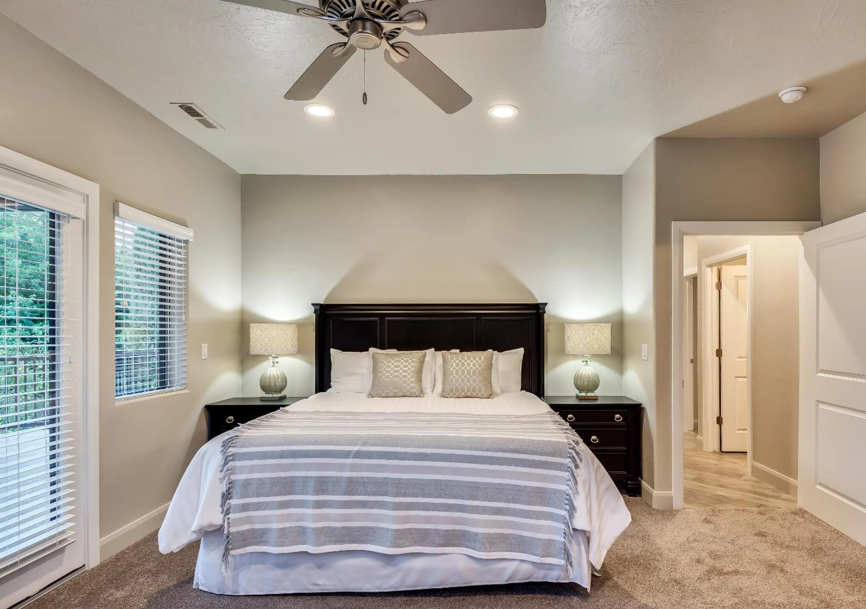 Bed in Watchman Villas