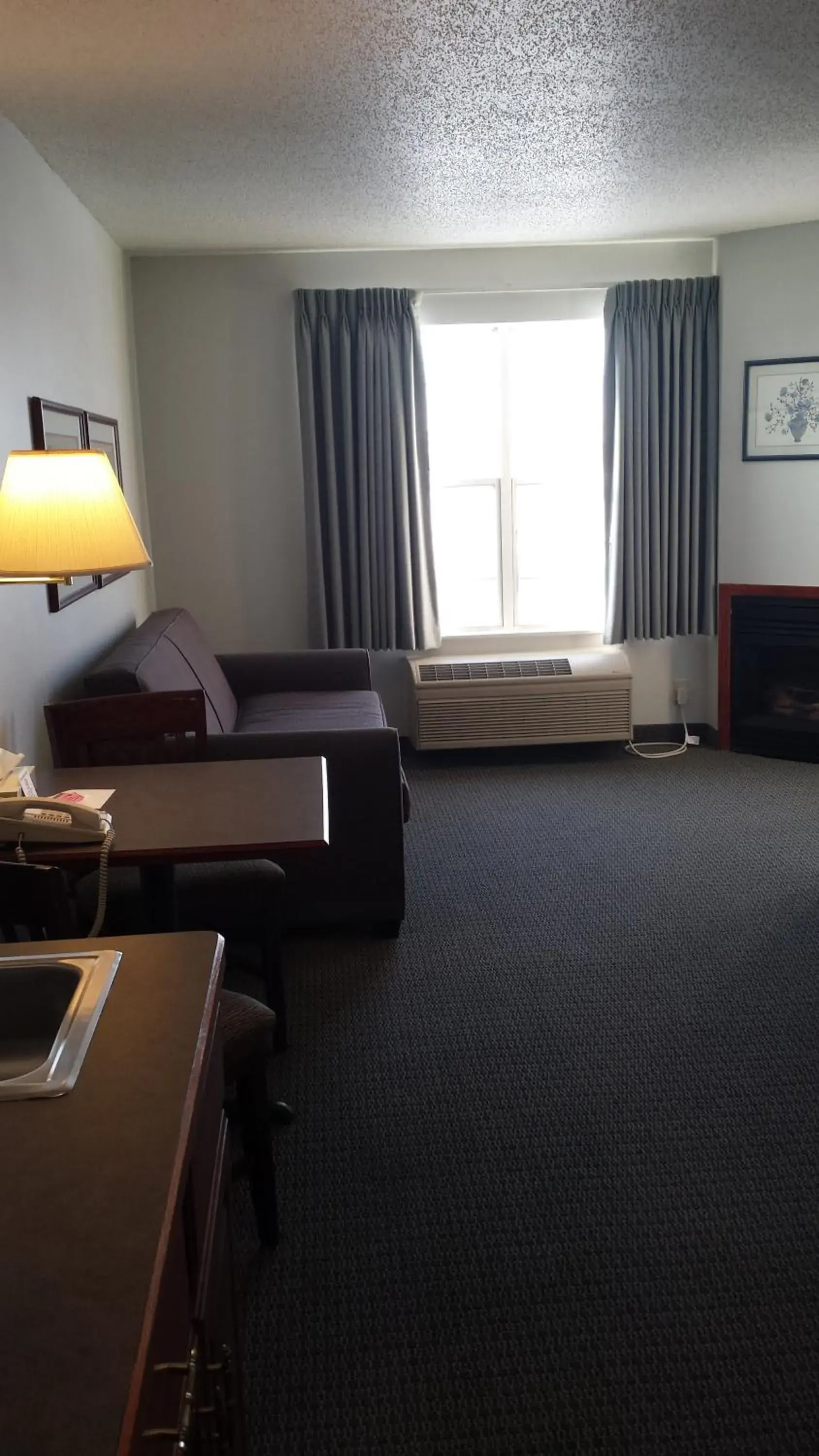 Bed in GrandStay Hotel & Suites Hastings Bed in GrandStay Hotel & Suites Hastings