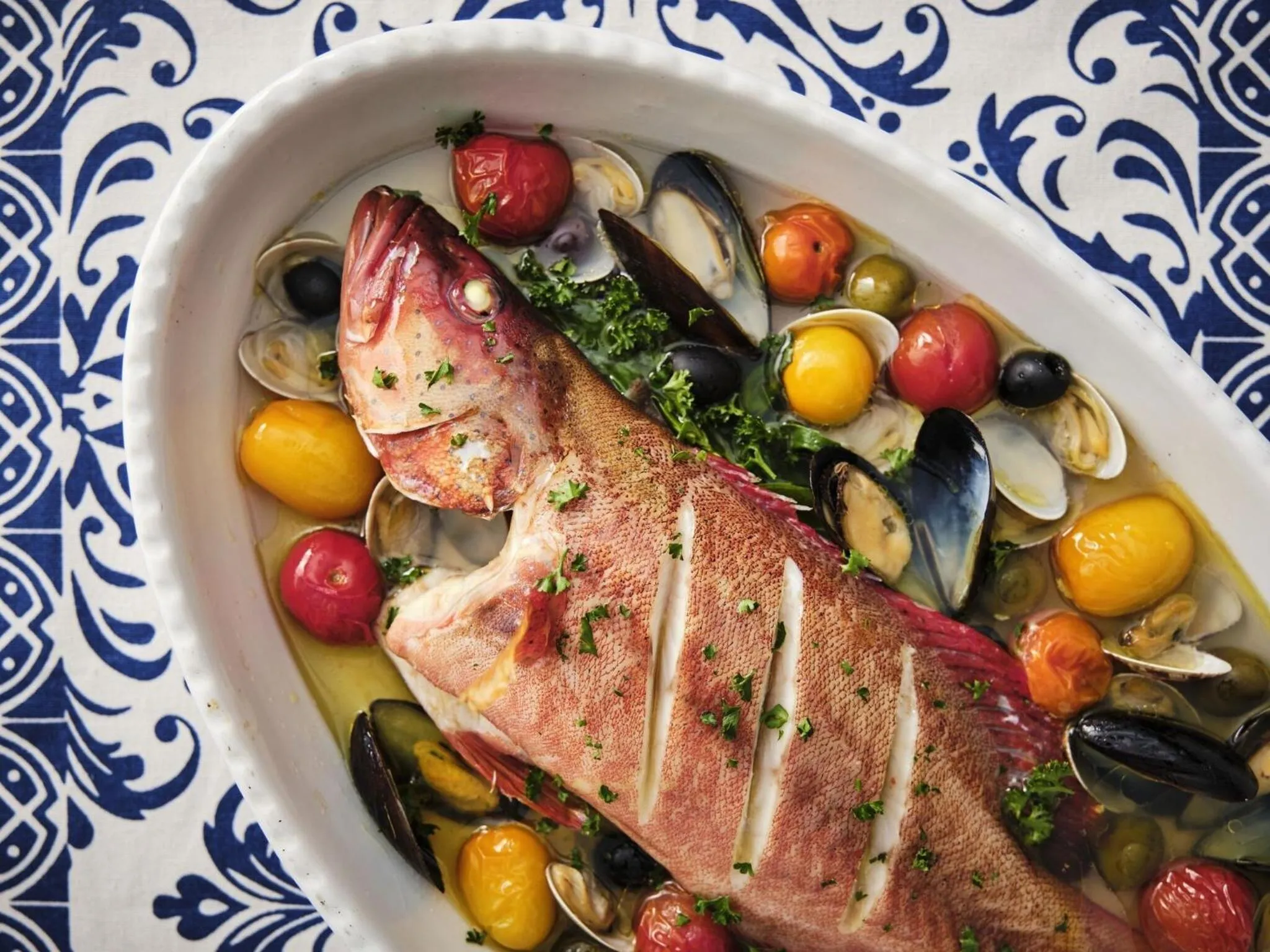 Food and drinks in Art Hotel Ishigakijima