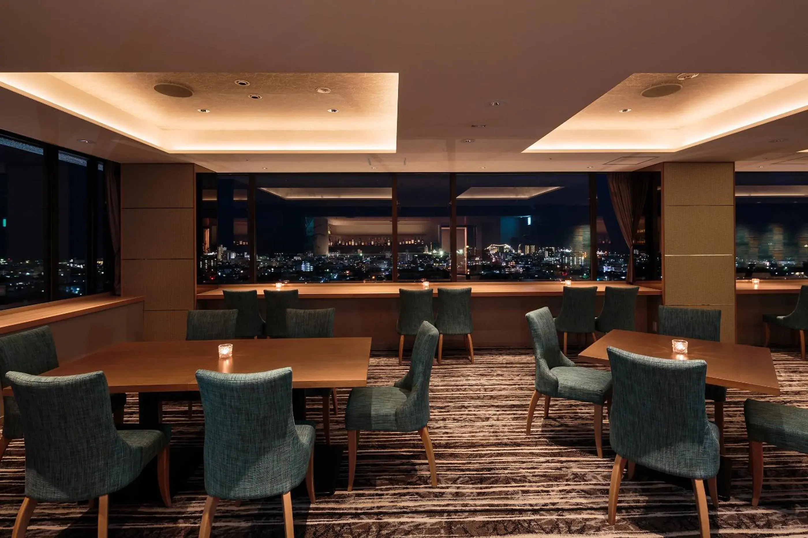 Lounge or bar in Art Hotel Ishigakijima Lounge or bar in Art Hotel Ishigakijima