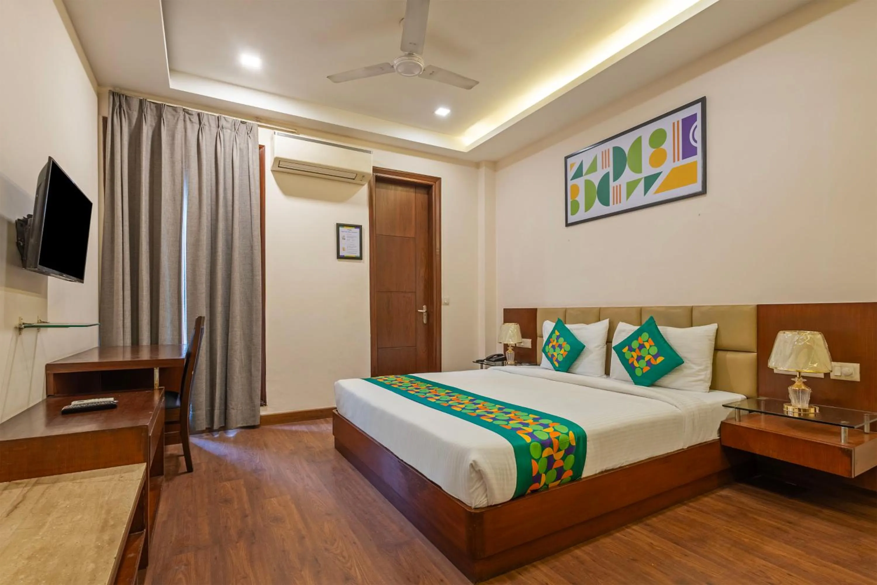 Bedroom, Bed in Treebo Royal Star