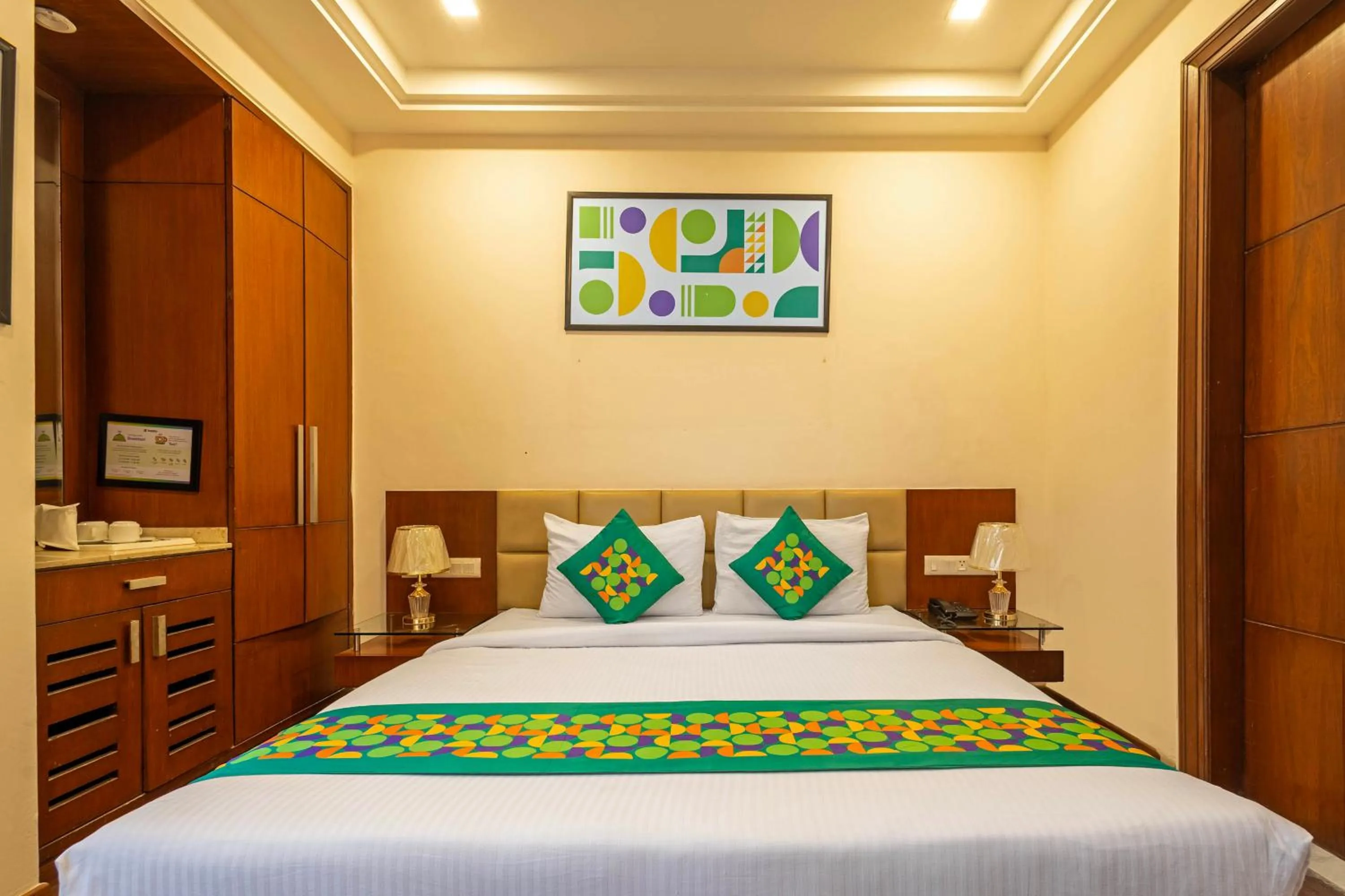 Bedroom, Bed in Treebo Royal Star