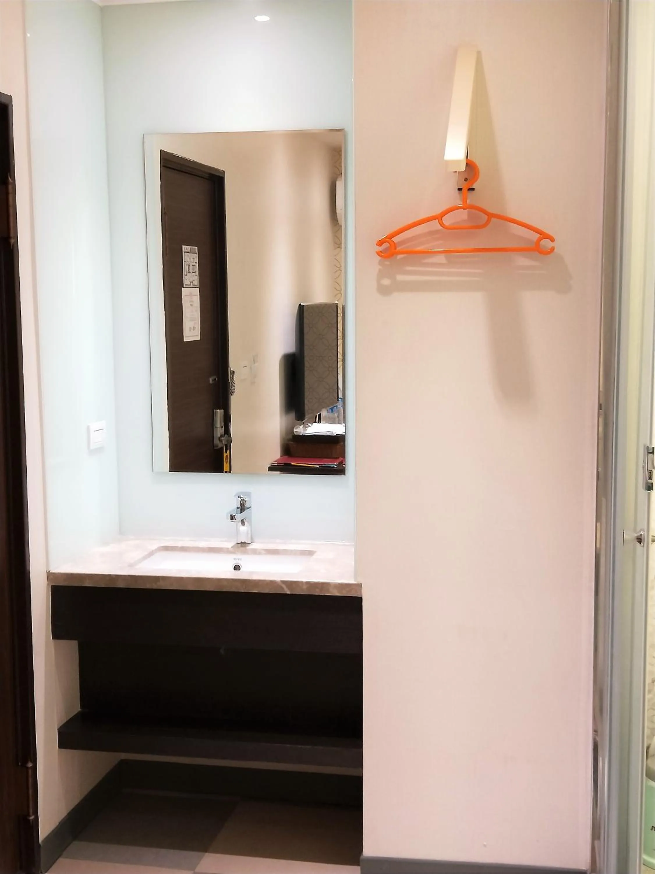 Bedroom in Dahshin Hotel