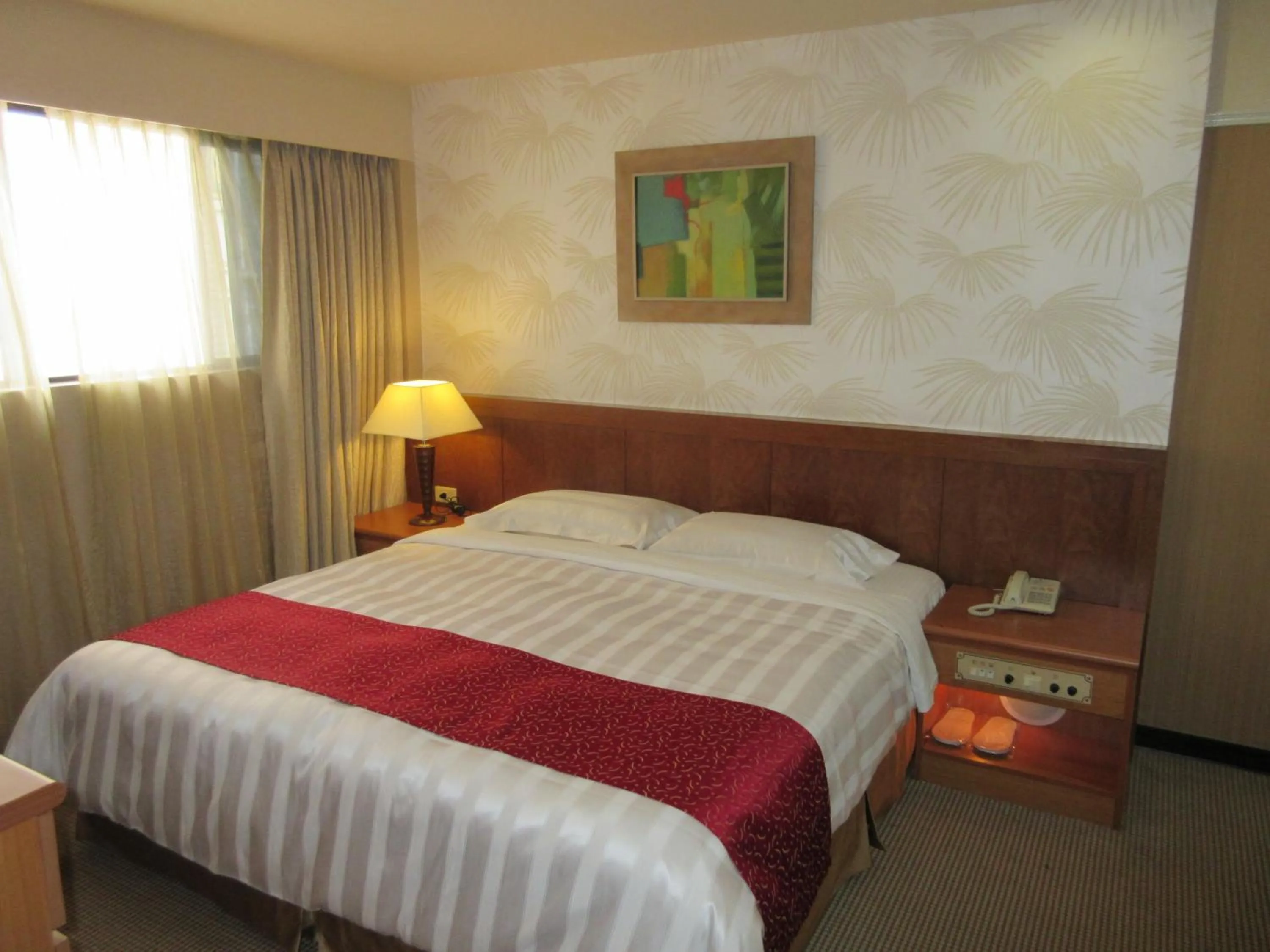 Day, Bed in Dahshin Hotel