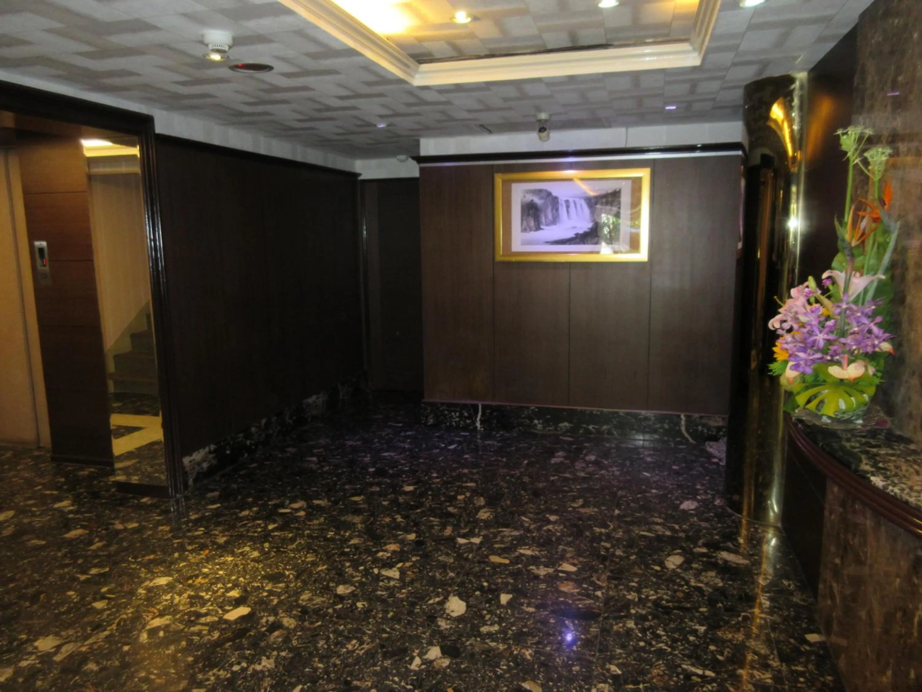 Decorative detail in Dahshin Hotel