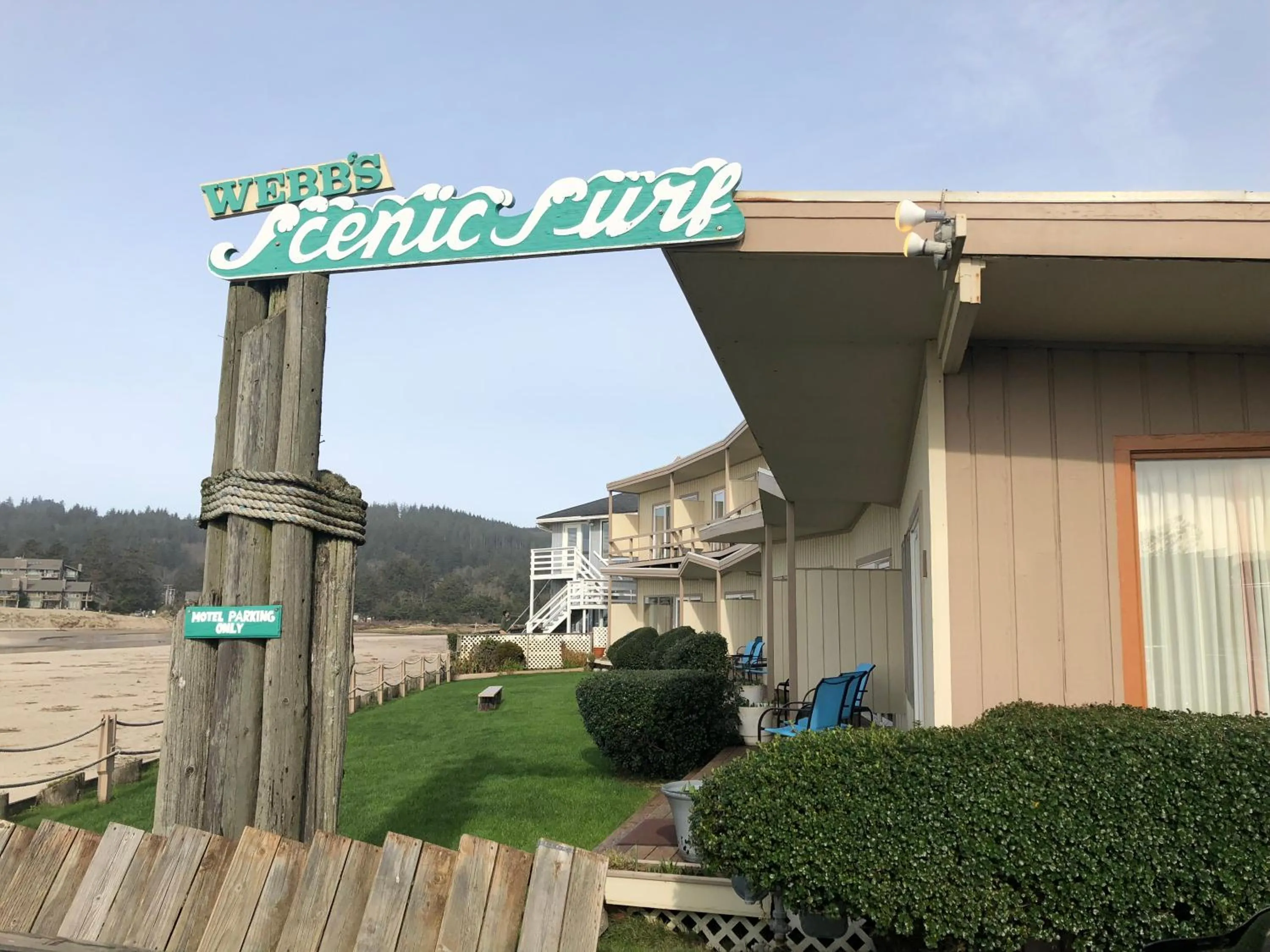 Facade/entrance in Webb's Scenic Surf