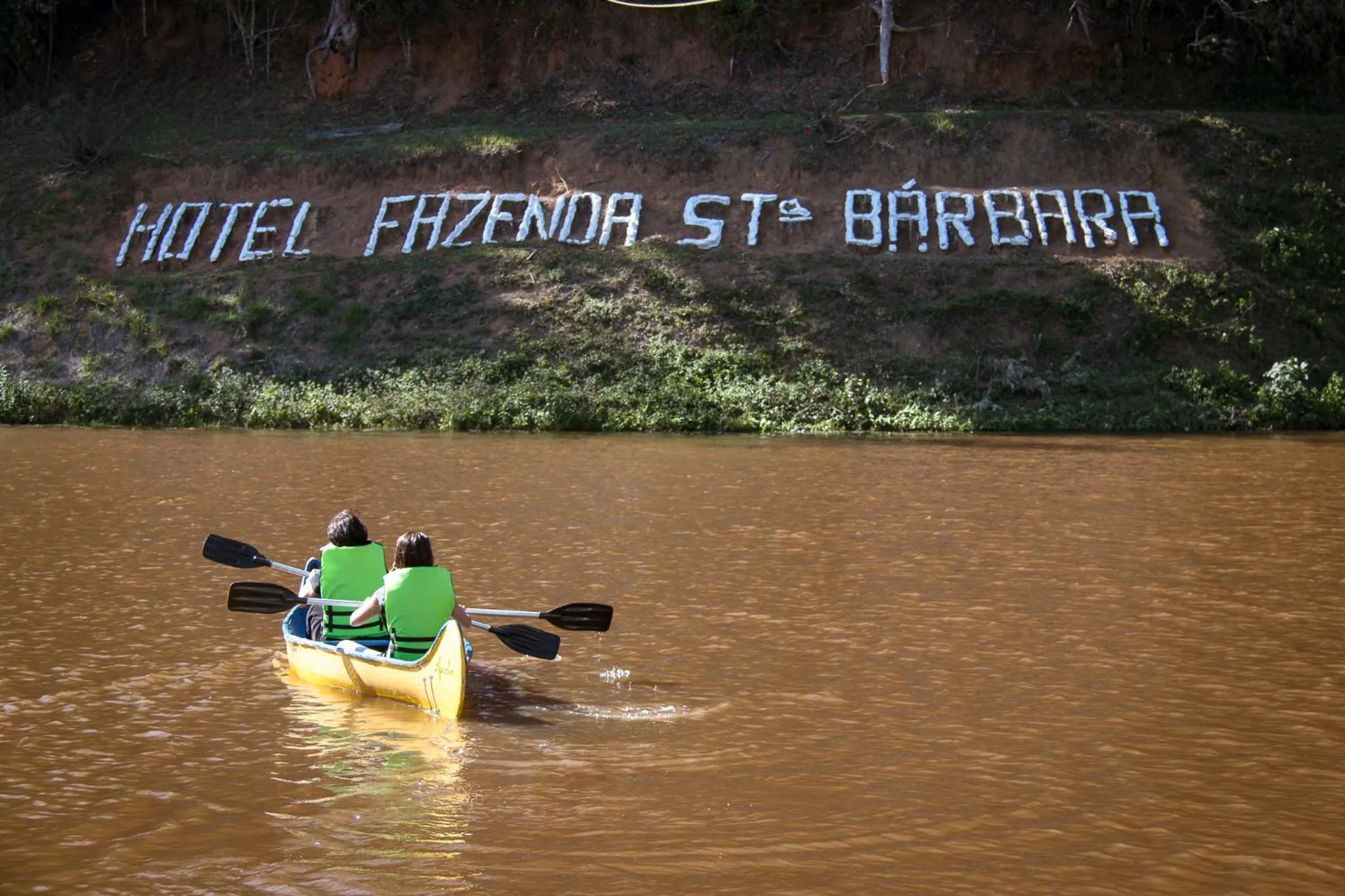 Canoeing in Hotel Fazenda Santa Barbara