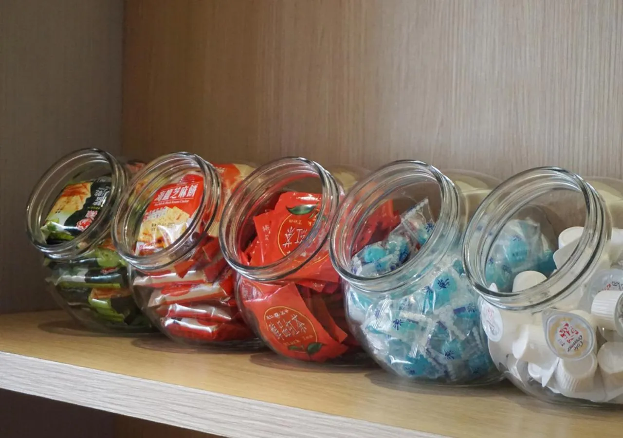 Royal Inn Taipei Nanxi - MRT Zhongshan Station