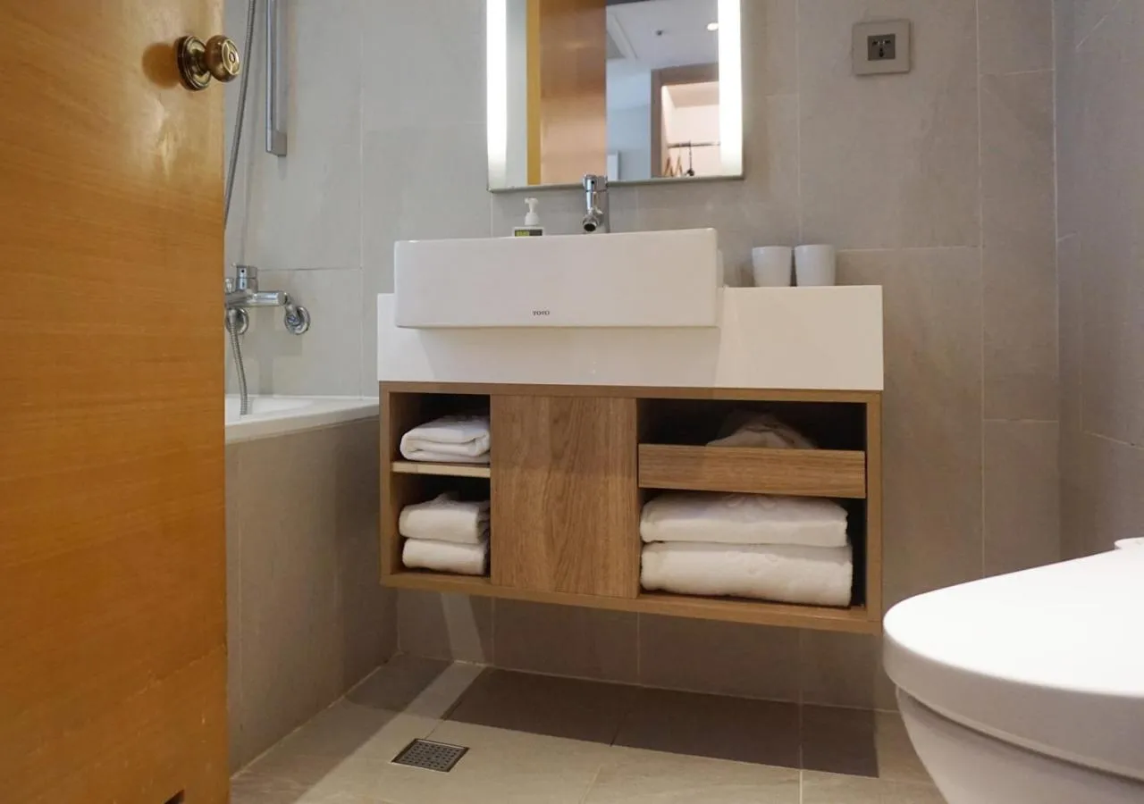 Royal Inn Taipei Nanxi - MRT Zhongshan Station