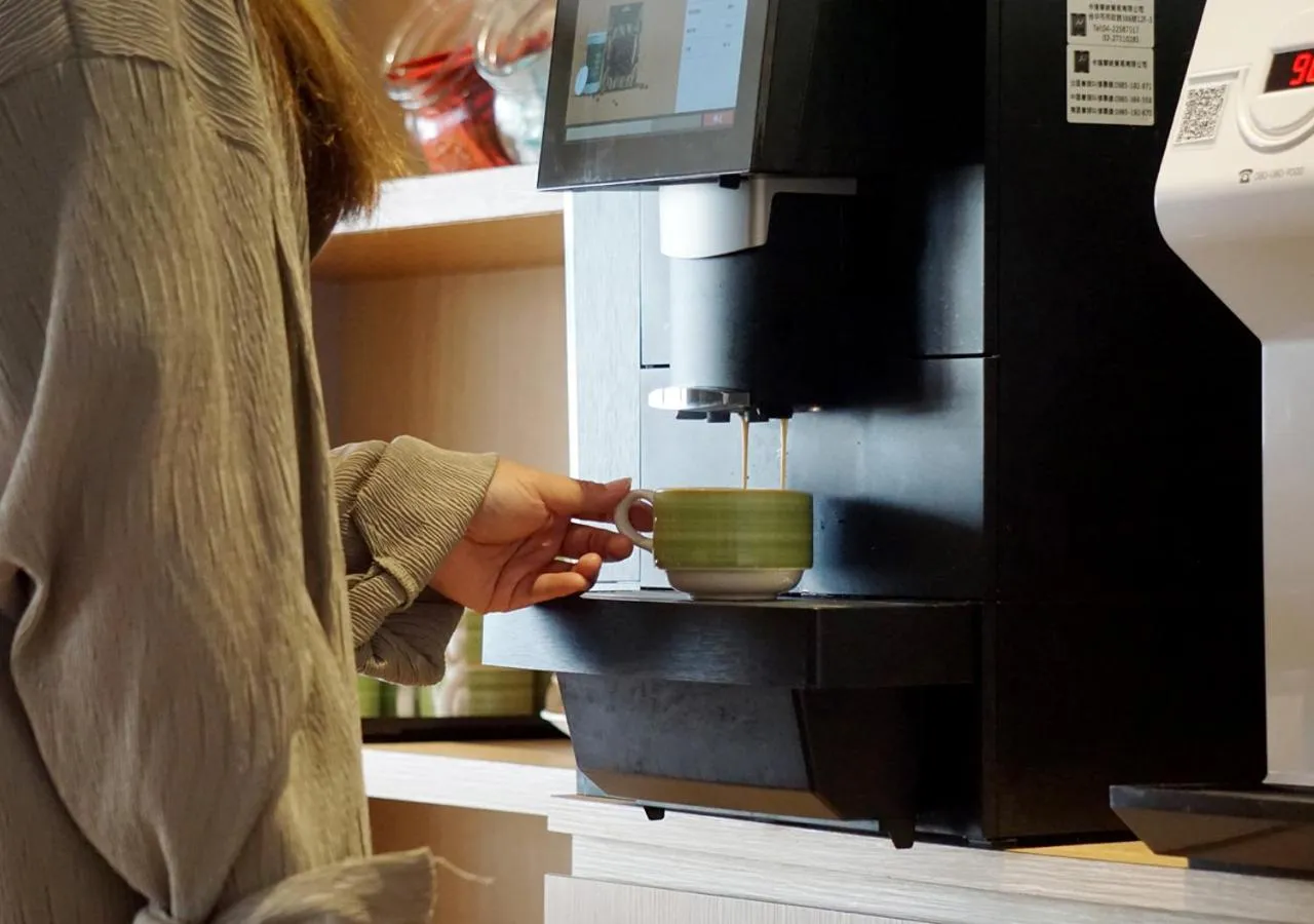 Royal Inn Taipei Nanxi - MRT Zhongshan Station