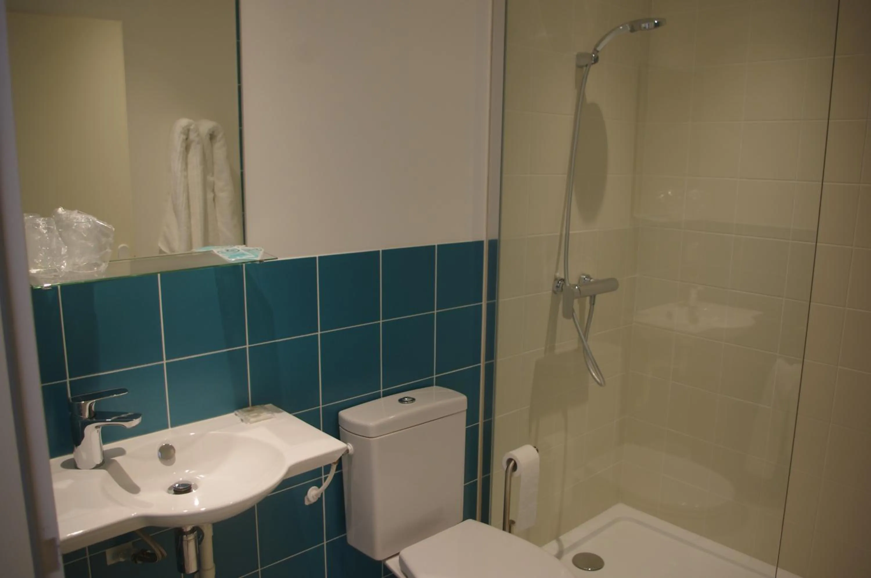 Bathroom in Hôtel Rapin