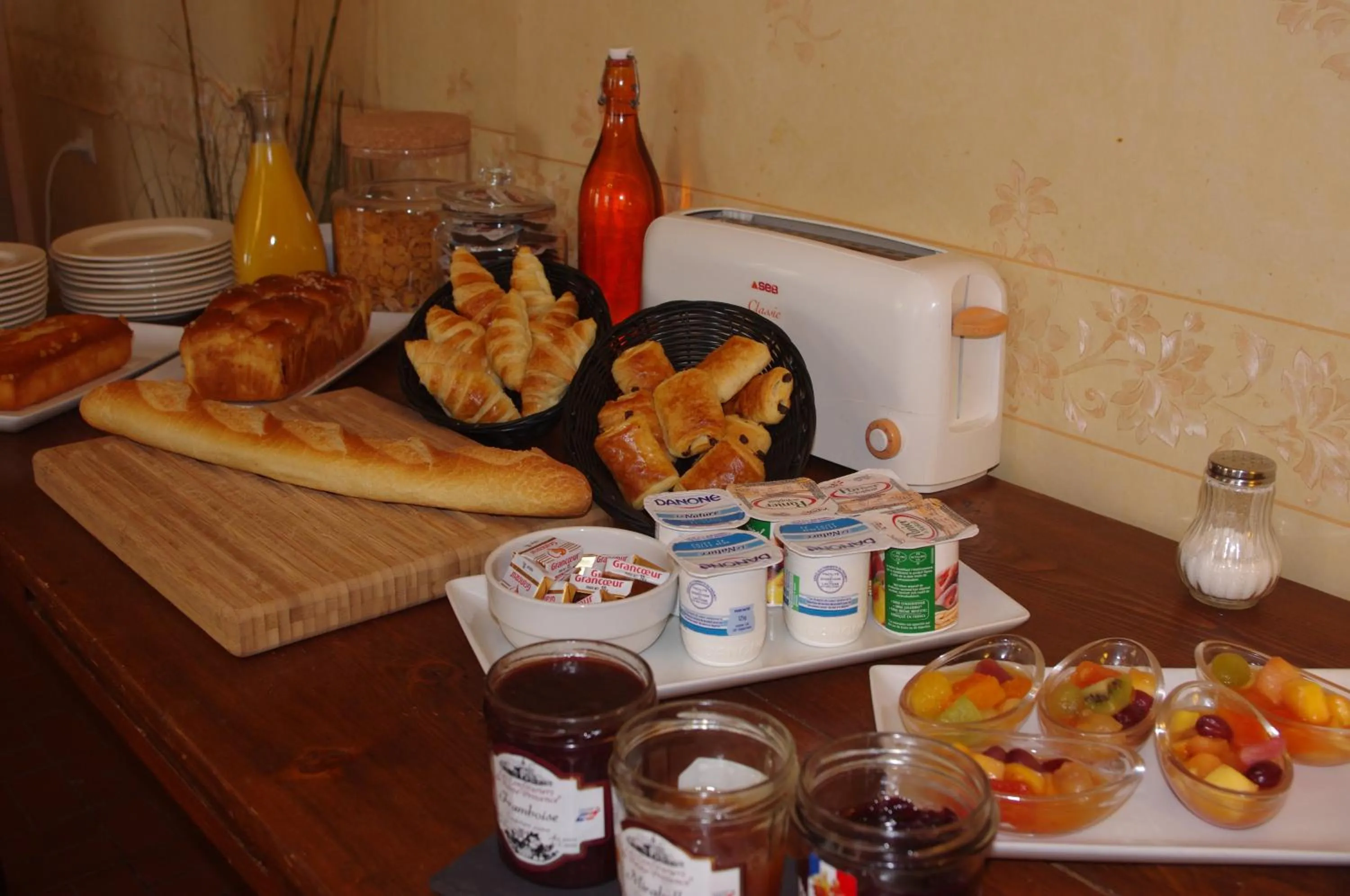 Breakfast in Hôtel Rapin