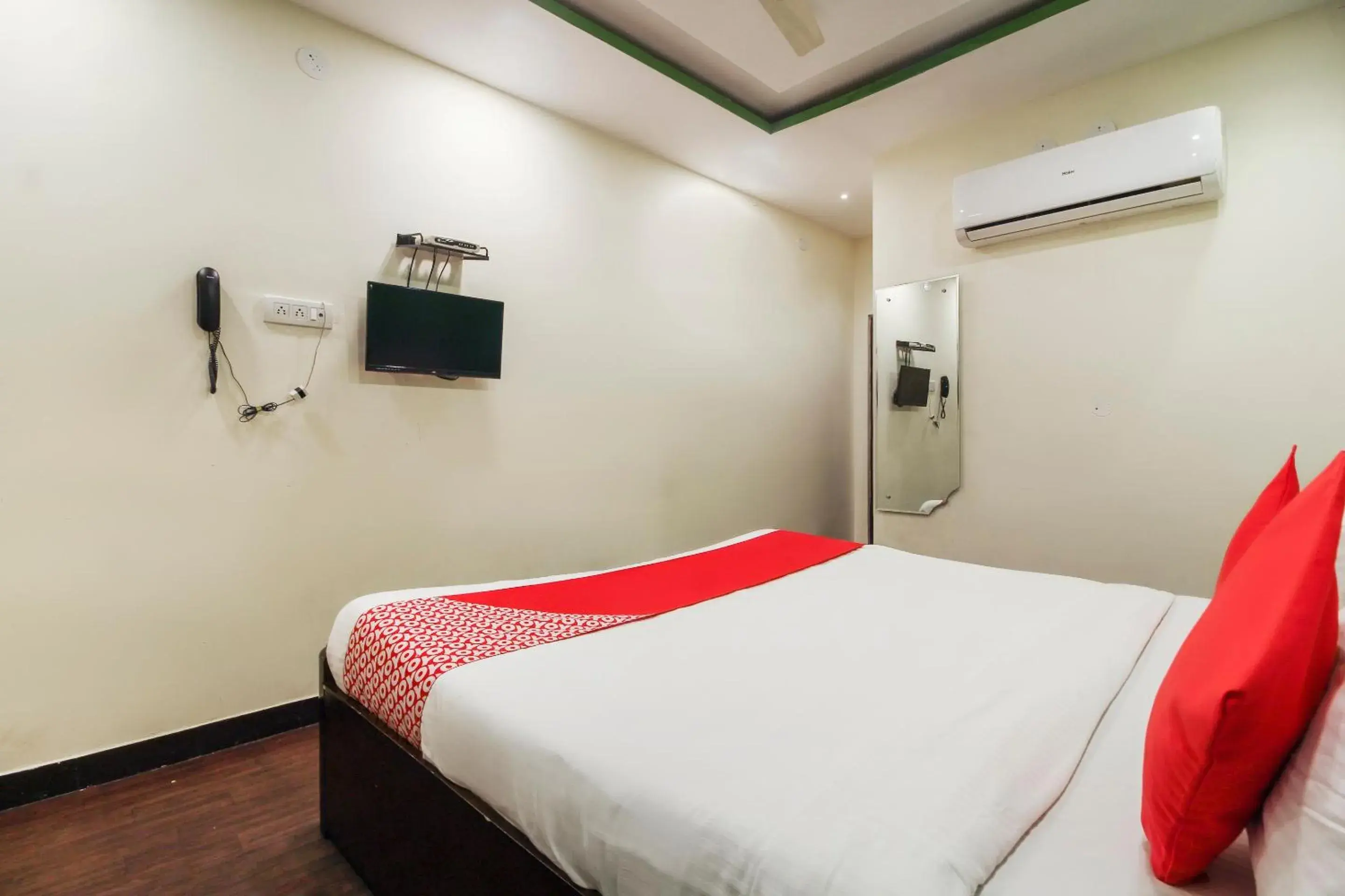 Standard Double Room - single occupancy in Hotel O Happy Guest House near LV Prasad eye Hospital Standard Double Room - single occupancy in Hotel O Happy Guest House near LV Prasad eye Hospital