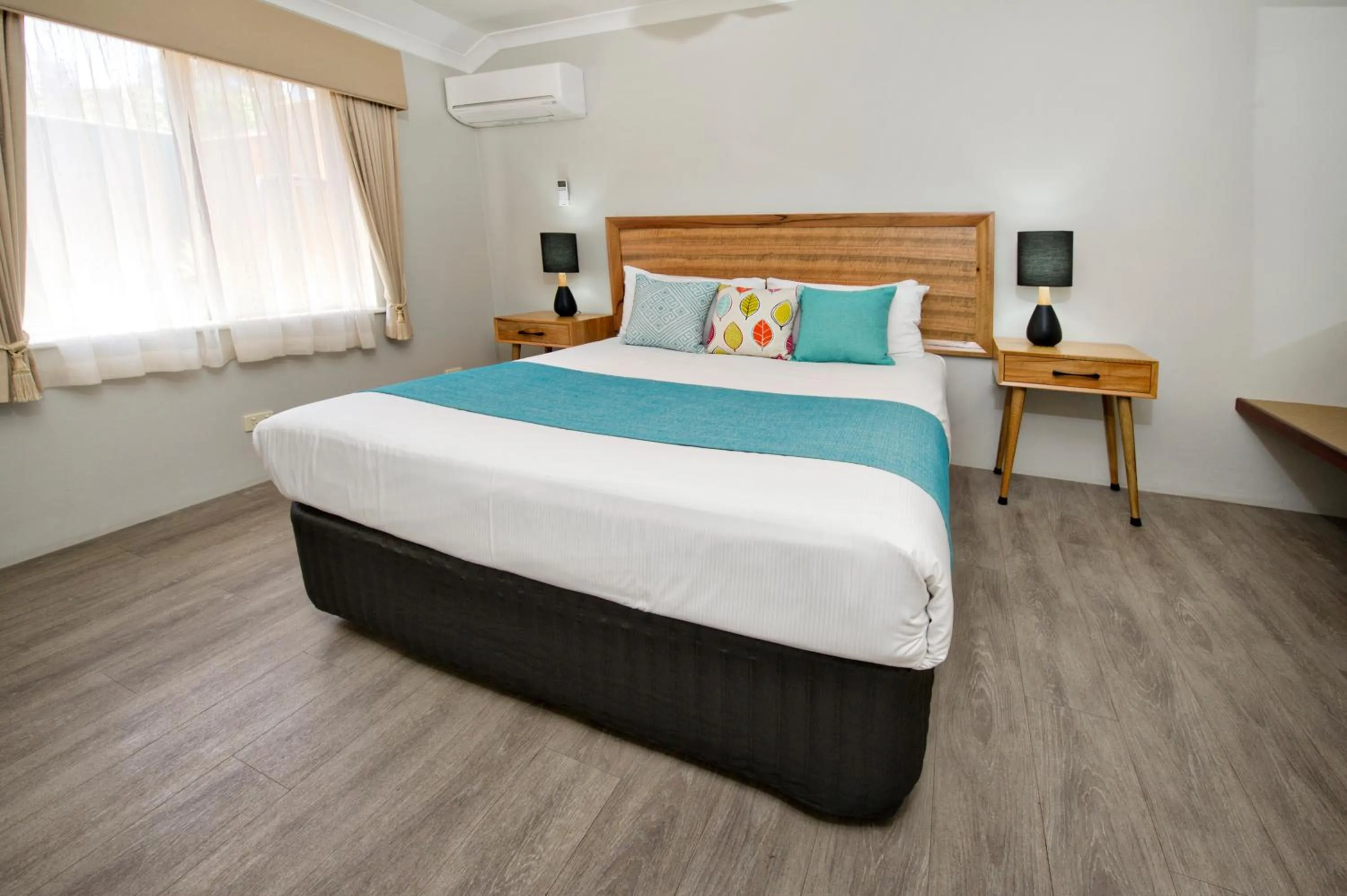 Bed in Vintages Accommodation