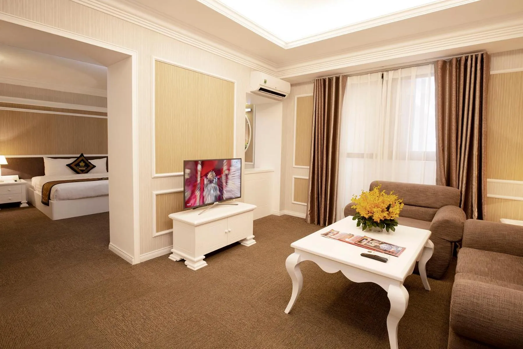 Living room, Bed in Rex Hotel Vung Tau