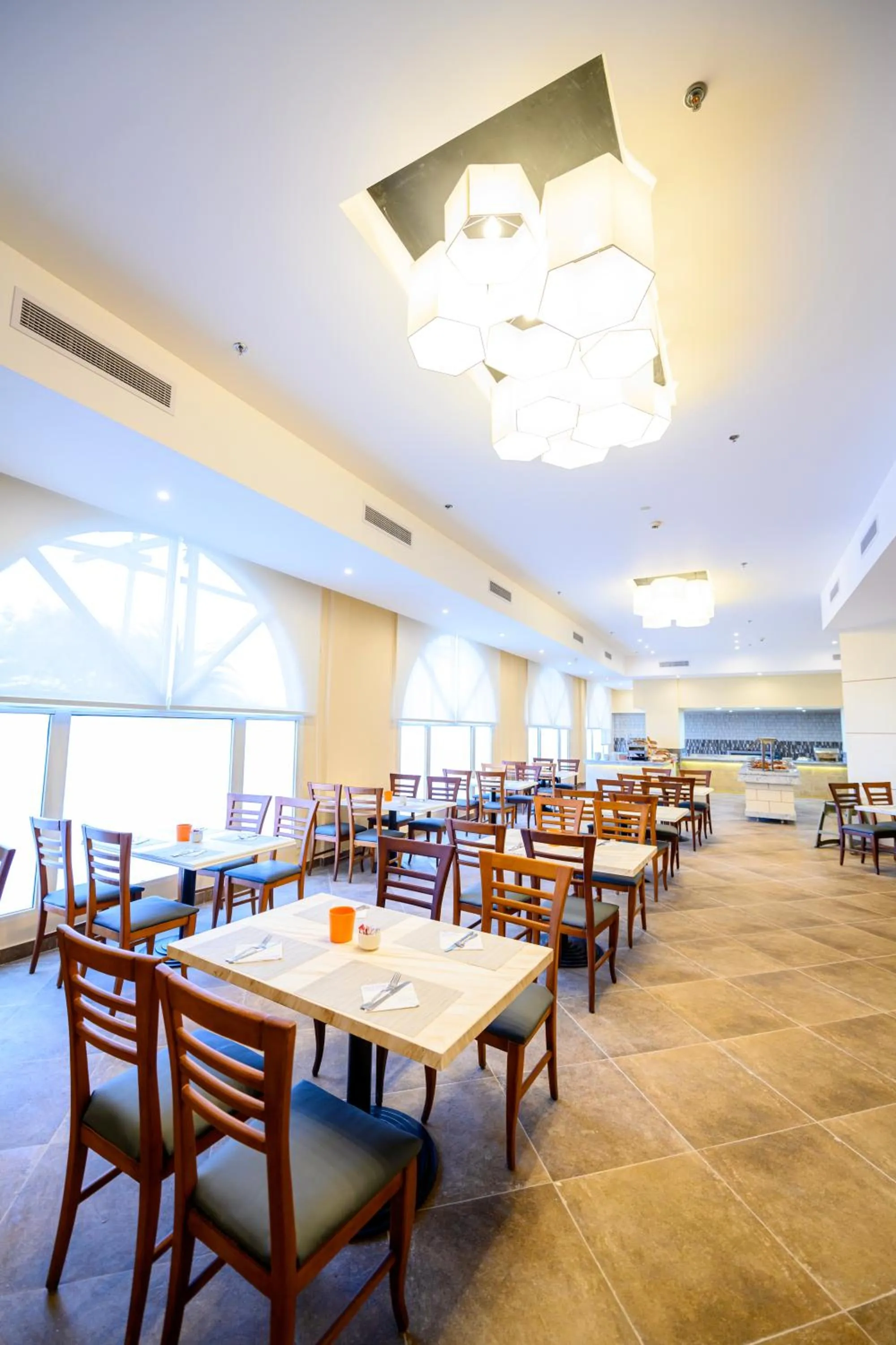 Restaurant/places to eat in Golden Beach Resort