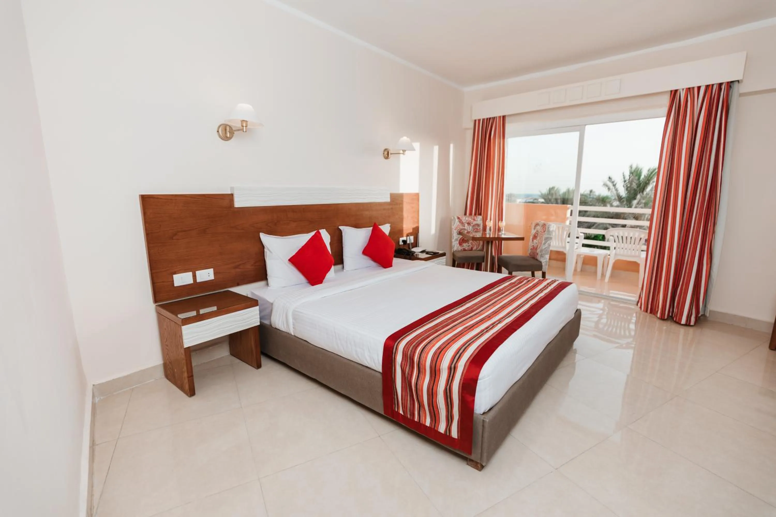 Photo of the whole room, Bed in Golden Beach Resort