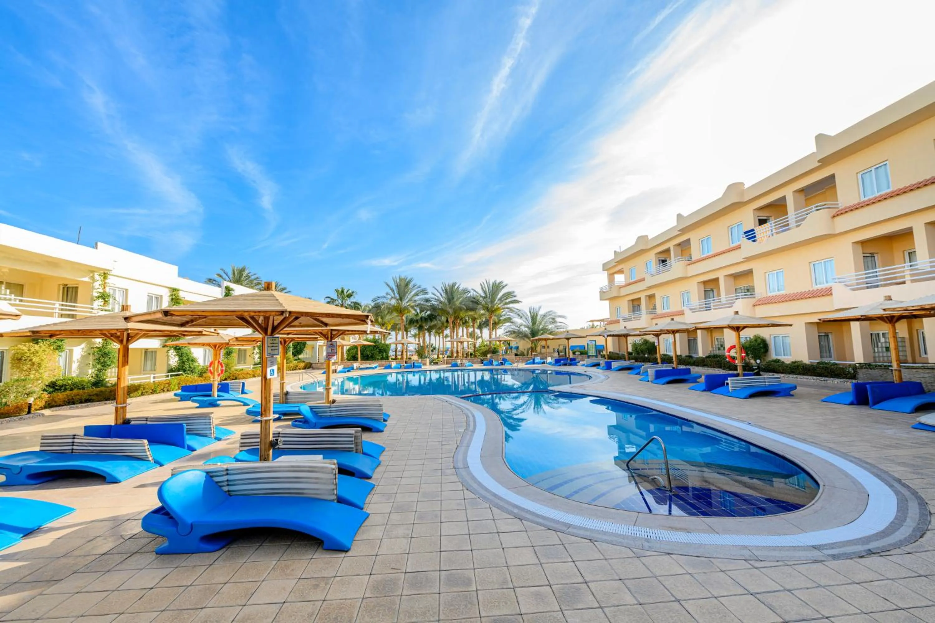 Day in Golden Beach Resort