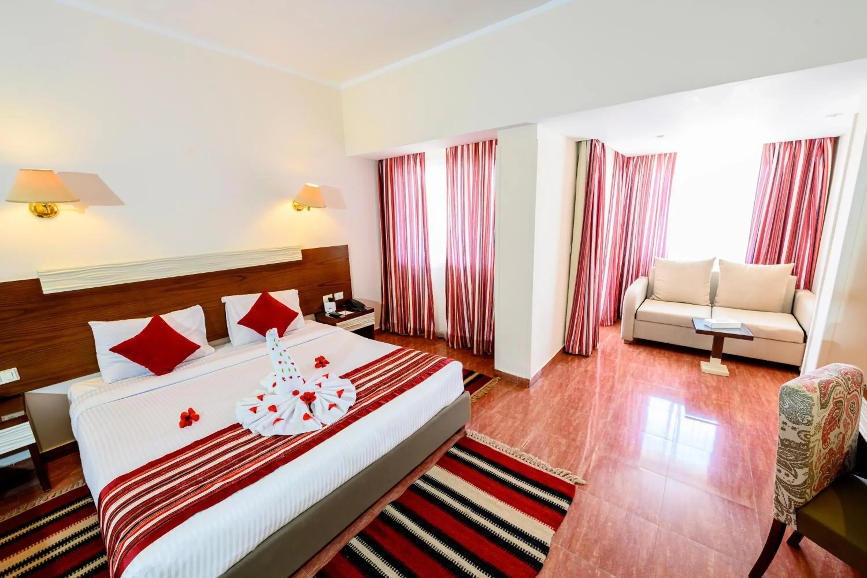 Photo of the whole room, Bed in Golden Beach Resort Photo of the whole room, Bed in Golden Beach Resort