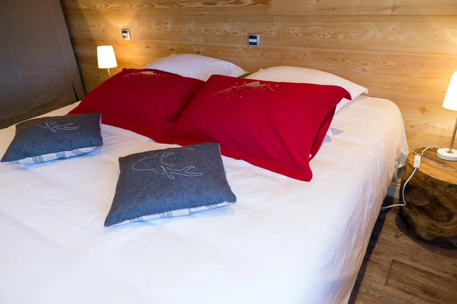 Bed in Chambres d'hôtes La Vercouline