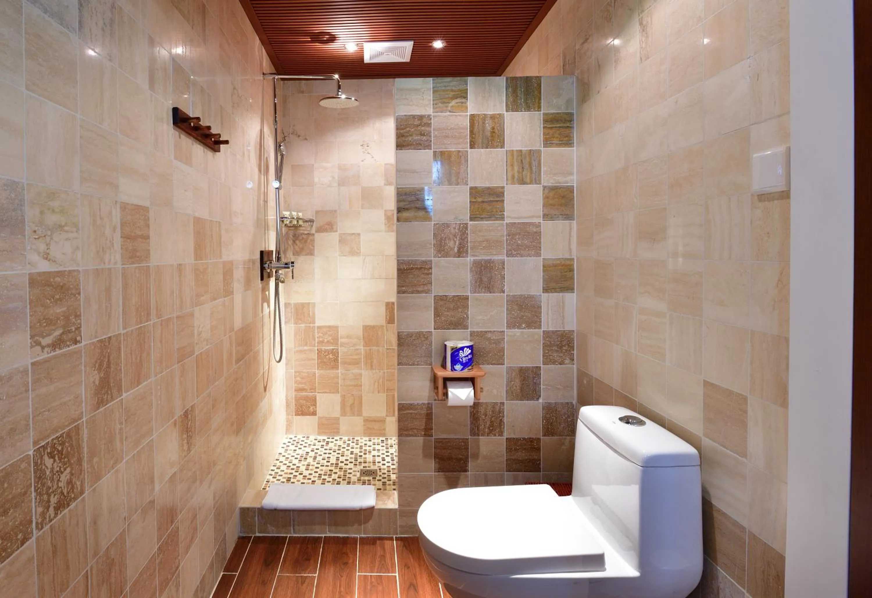 Toilet in Jingshan Garden Hotel