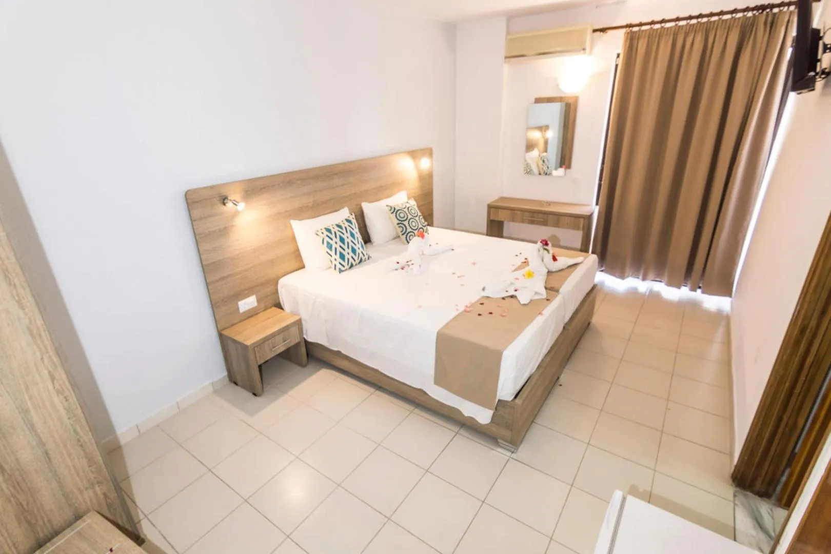 Bedroom in Tivoli Hotel