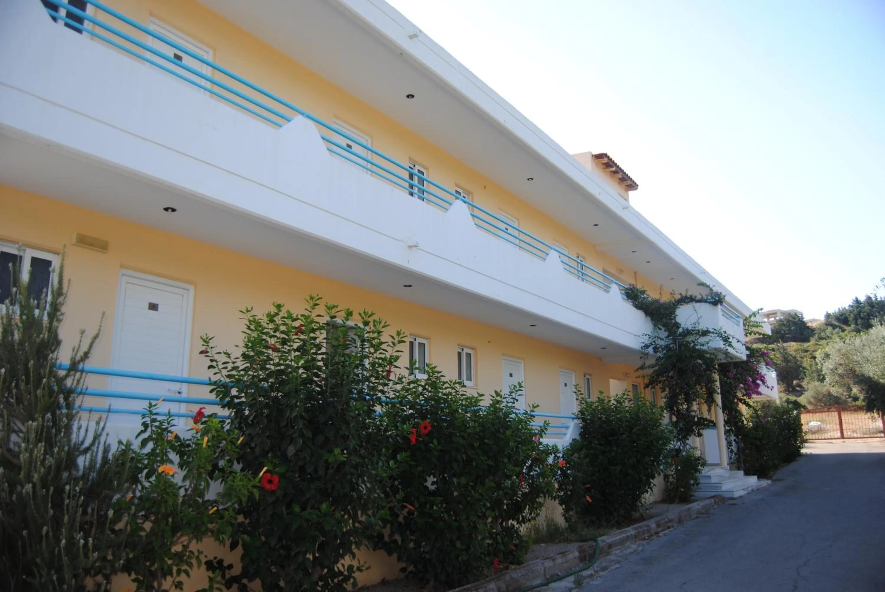 Facade/entrance in Tivoli Hotel