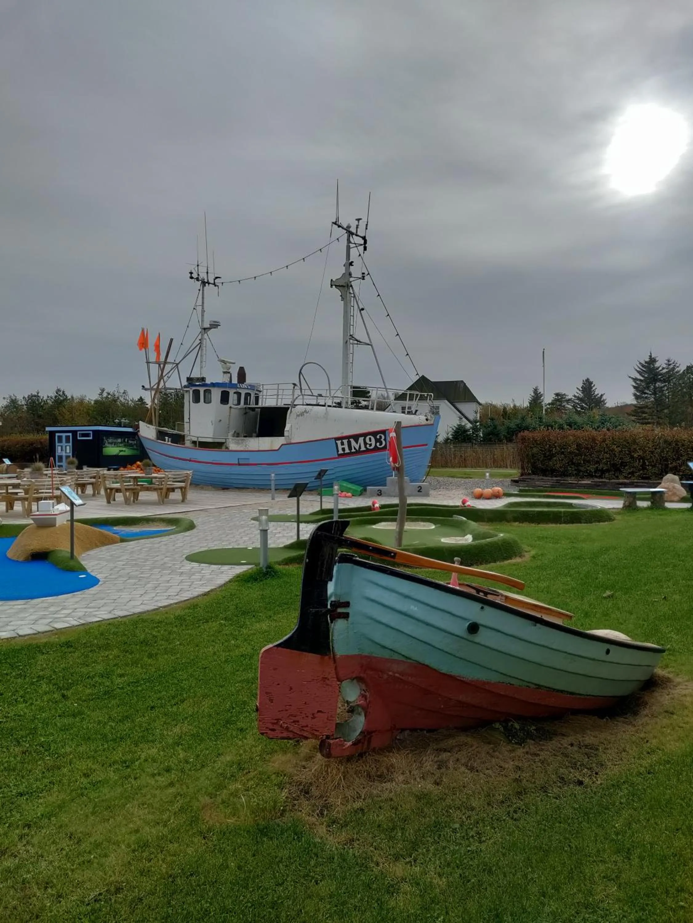 Minigolf in Rønnes Hotel