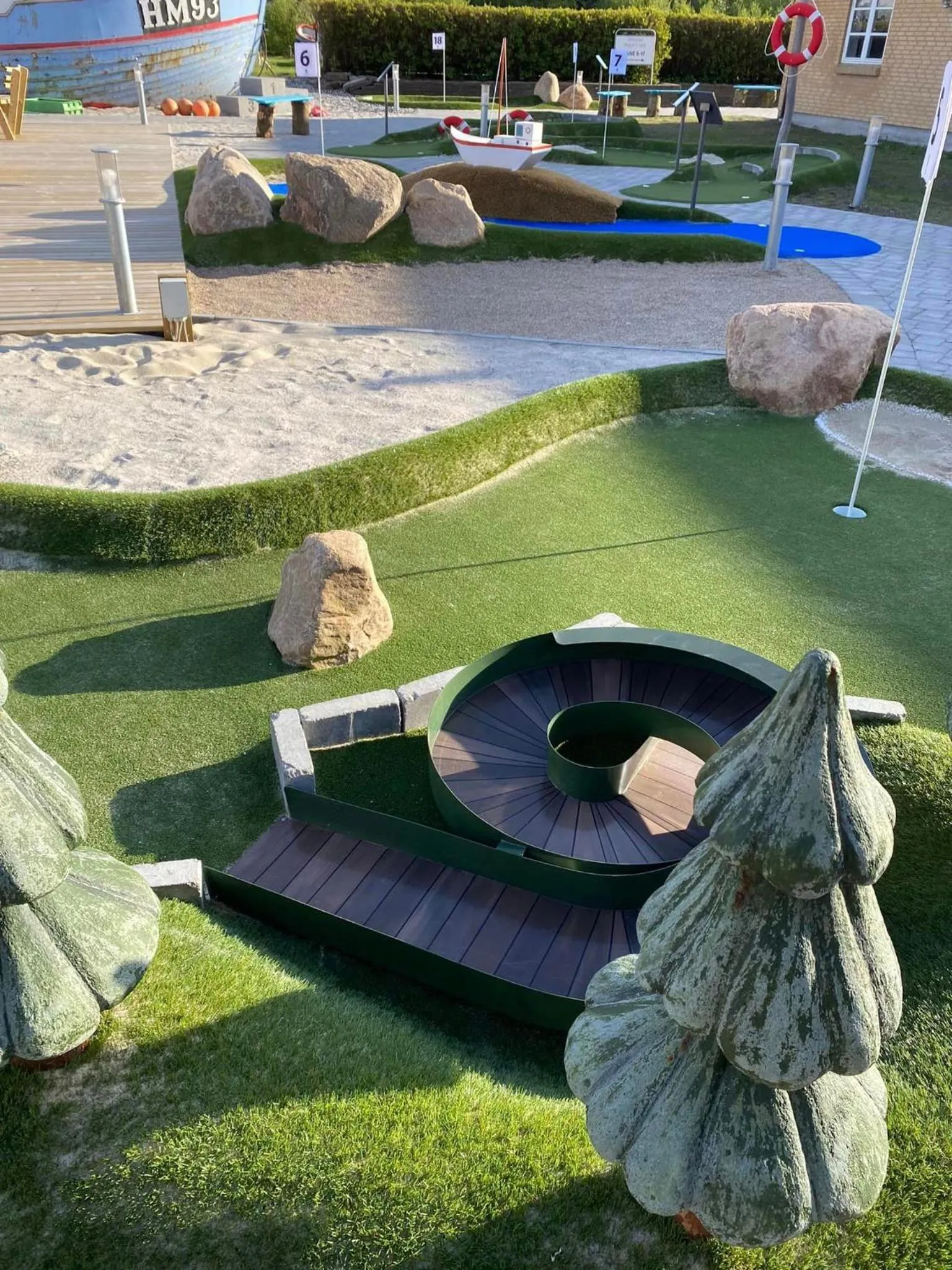 Minigolf in Rønnes Hotel