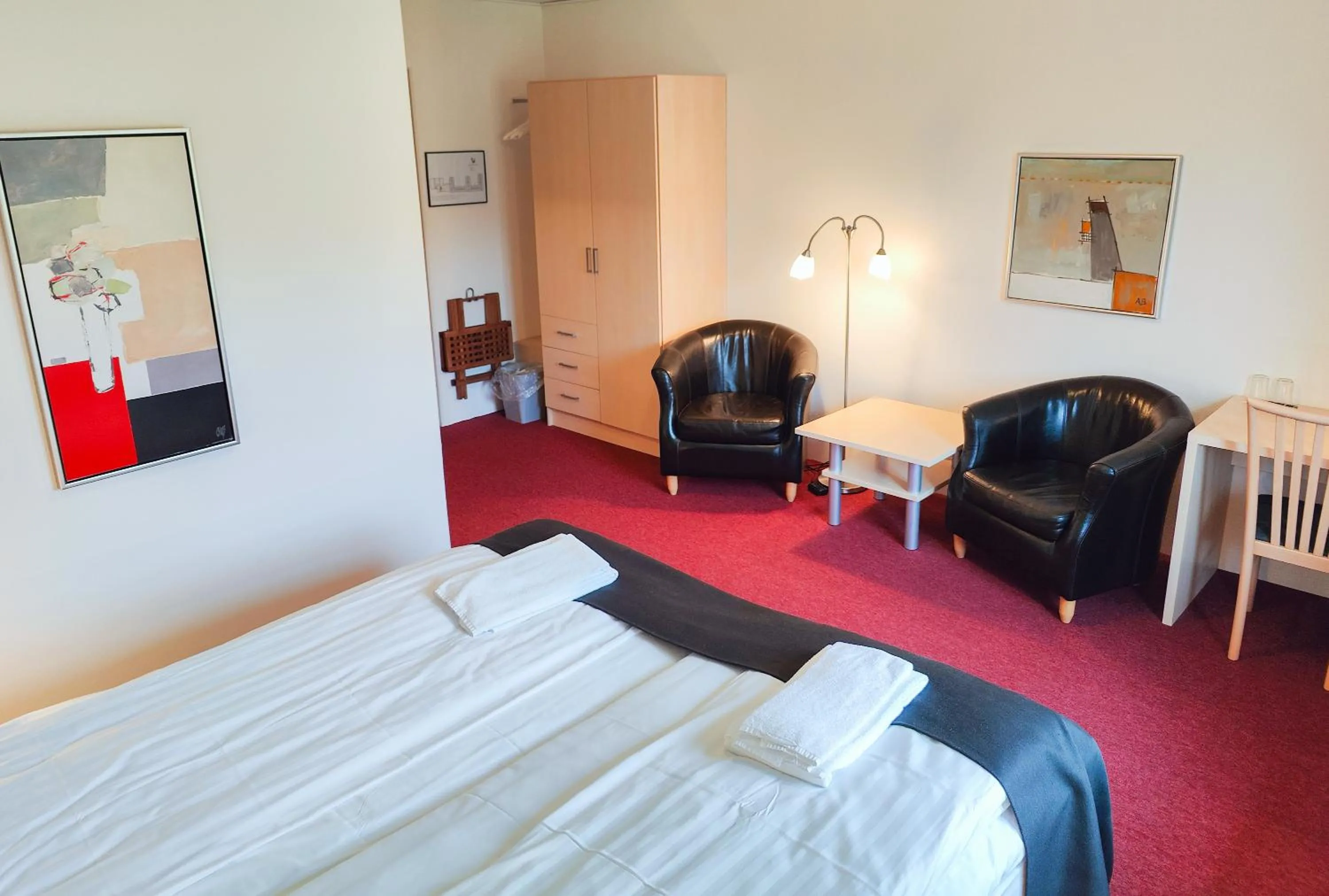 Bed in Rønnes Hotel