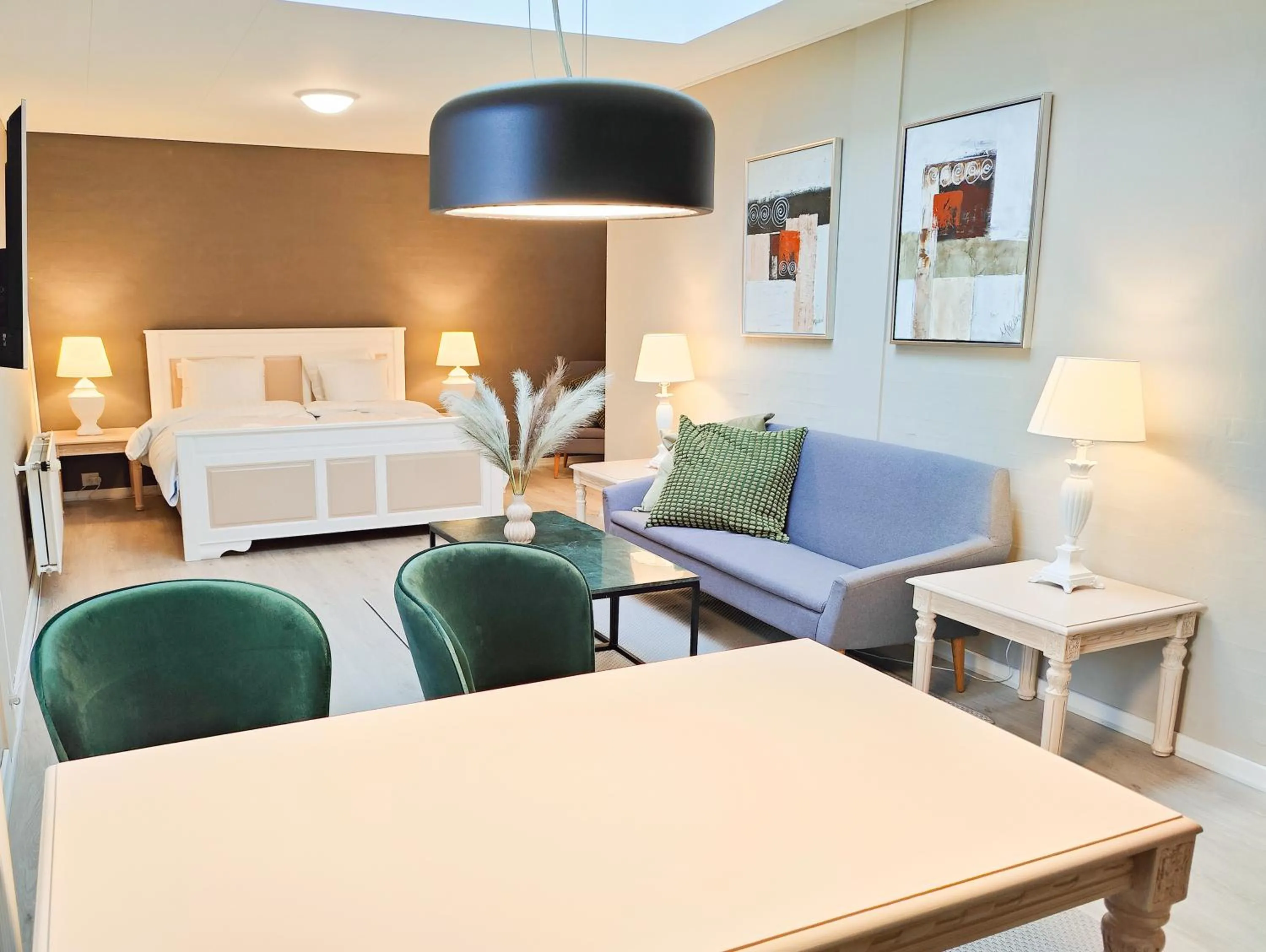 Bed in Rønnes Hotel