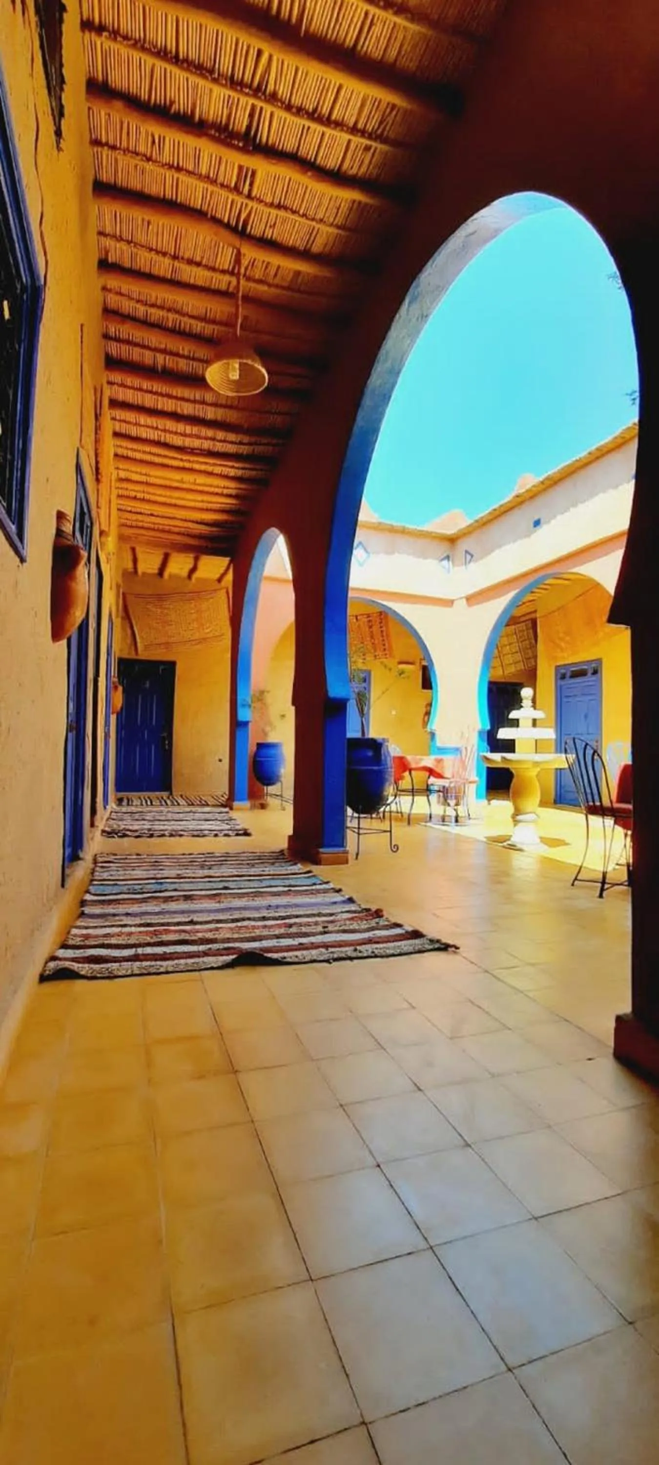 Patio in Hôtel Riad Tadarte Familier
