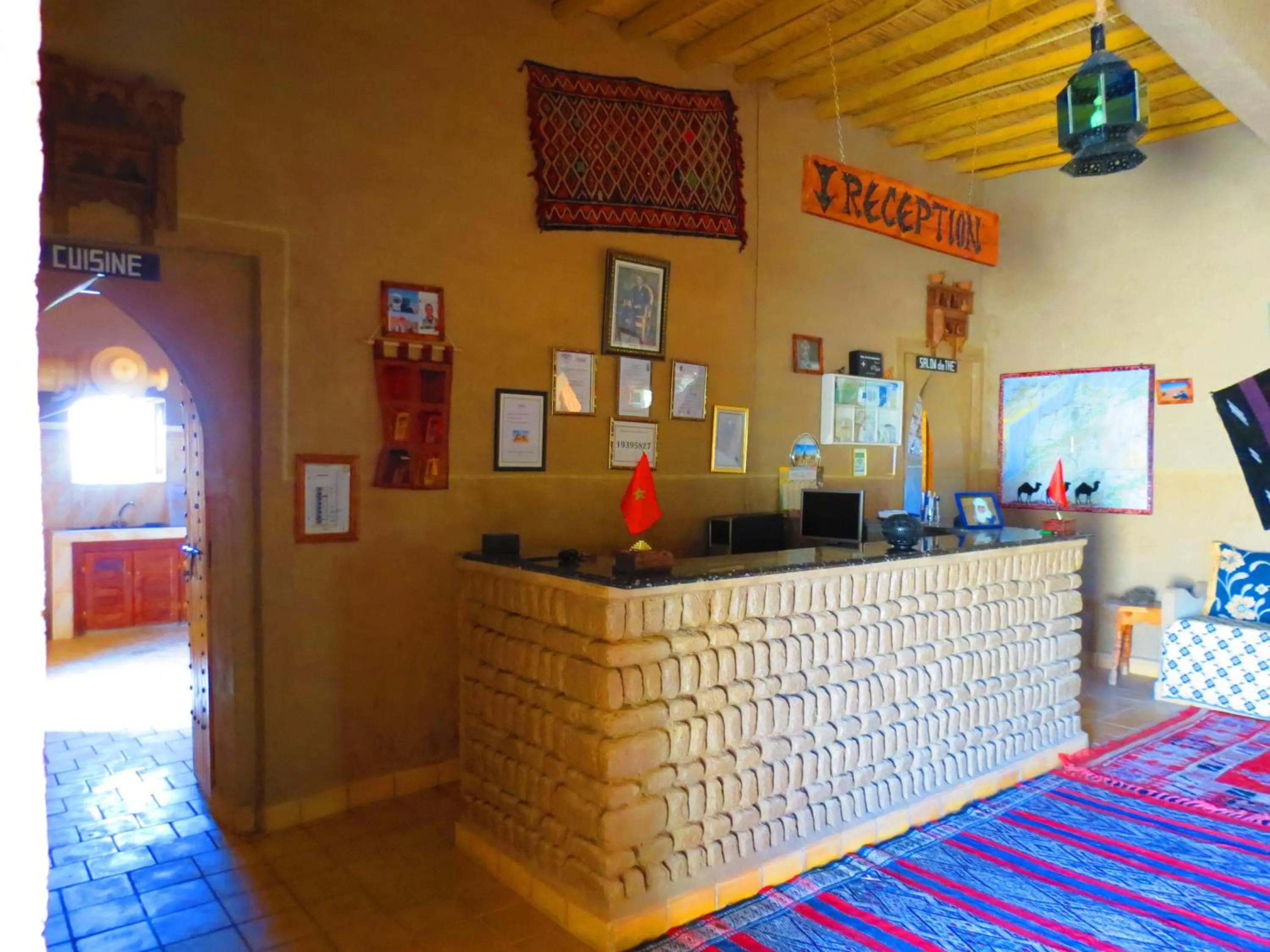 Lobby or reception, Bed in Hôtel Riad Tadarte Familier