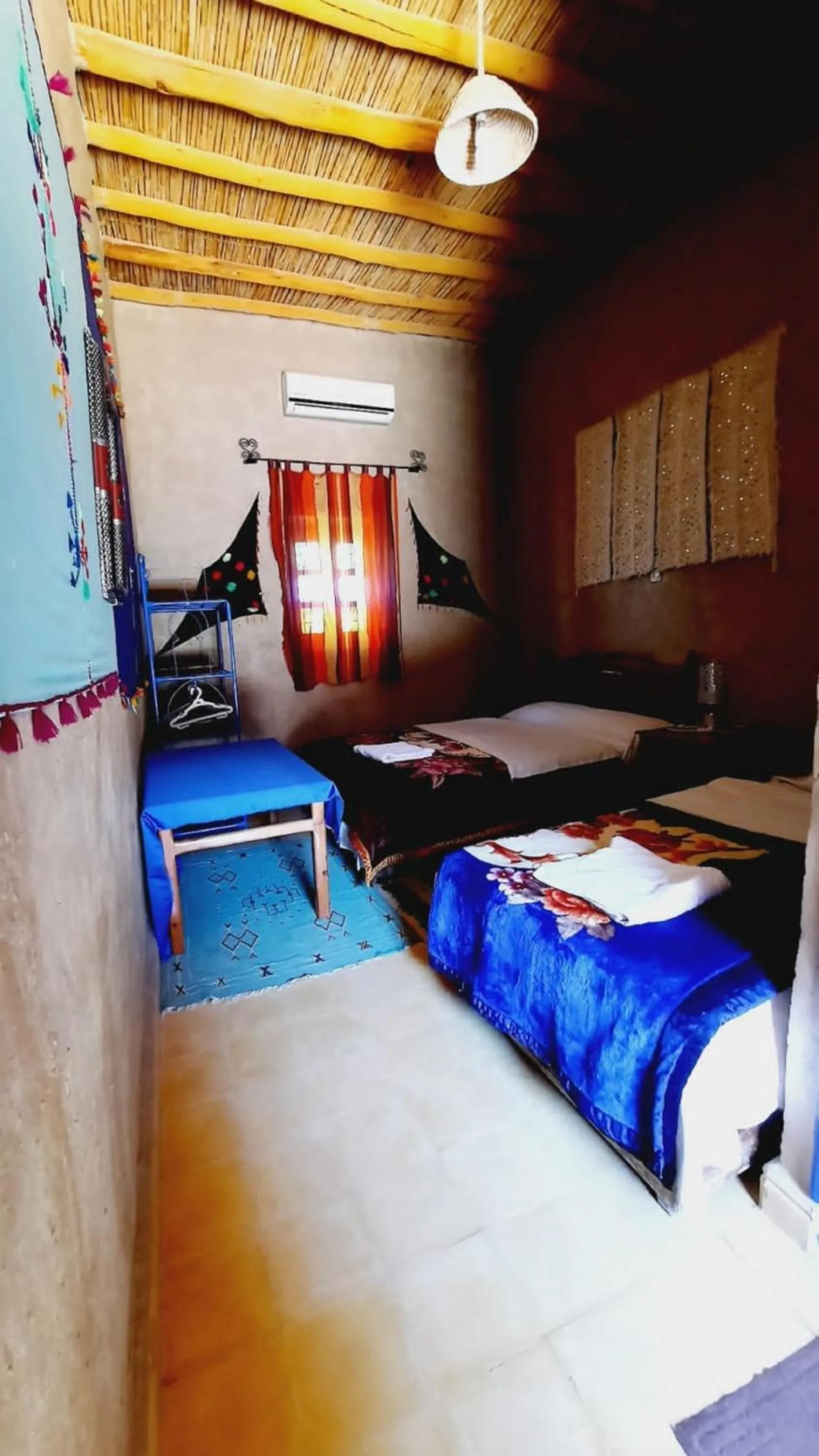 Bed in Hôtel Riad Tadarte Familier