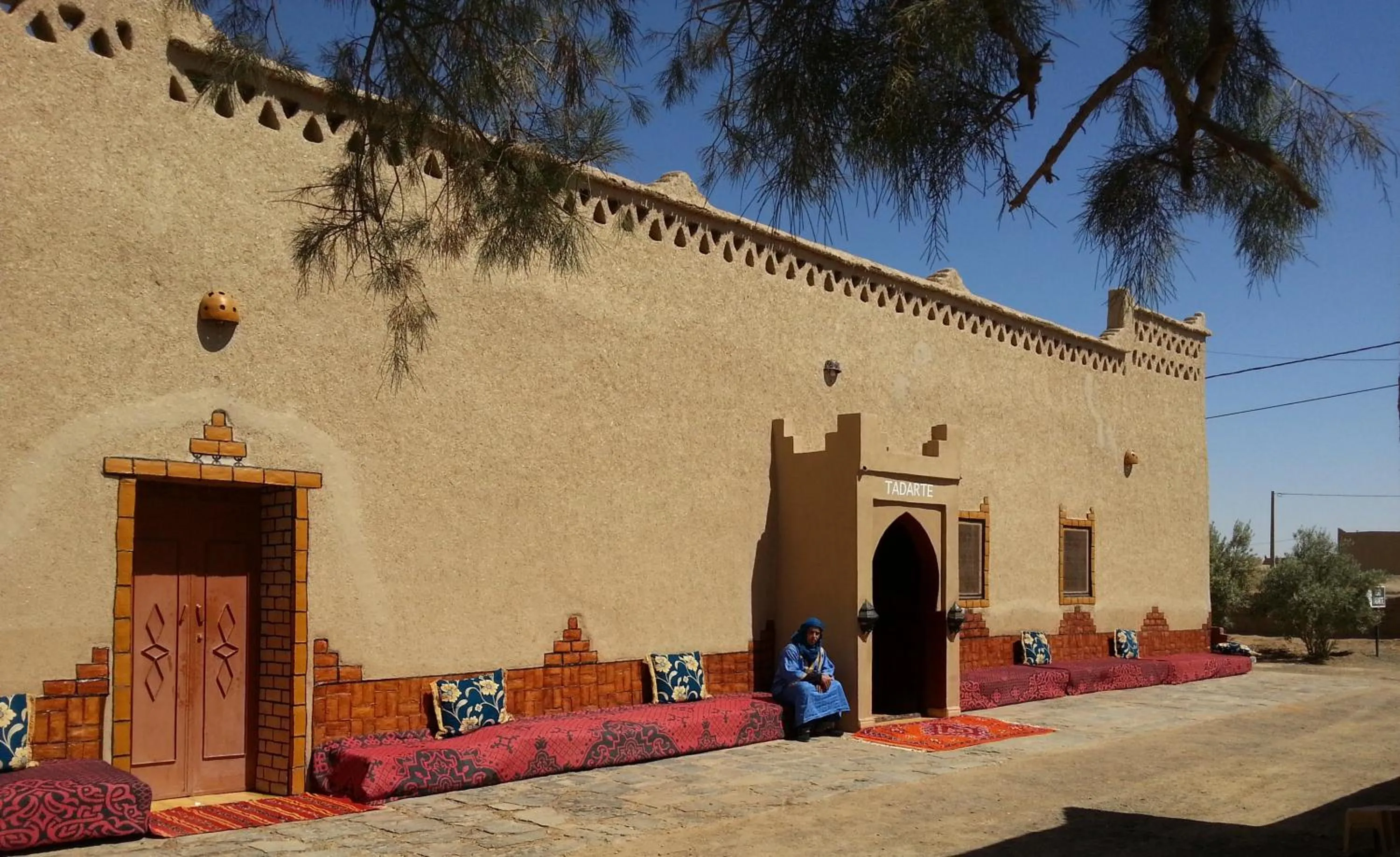 Facade/entrance in Hôtel Riad Tadarte Familier