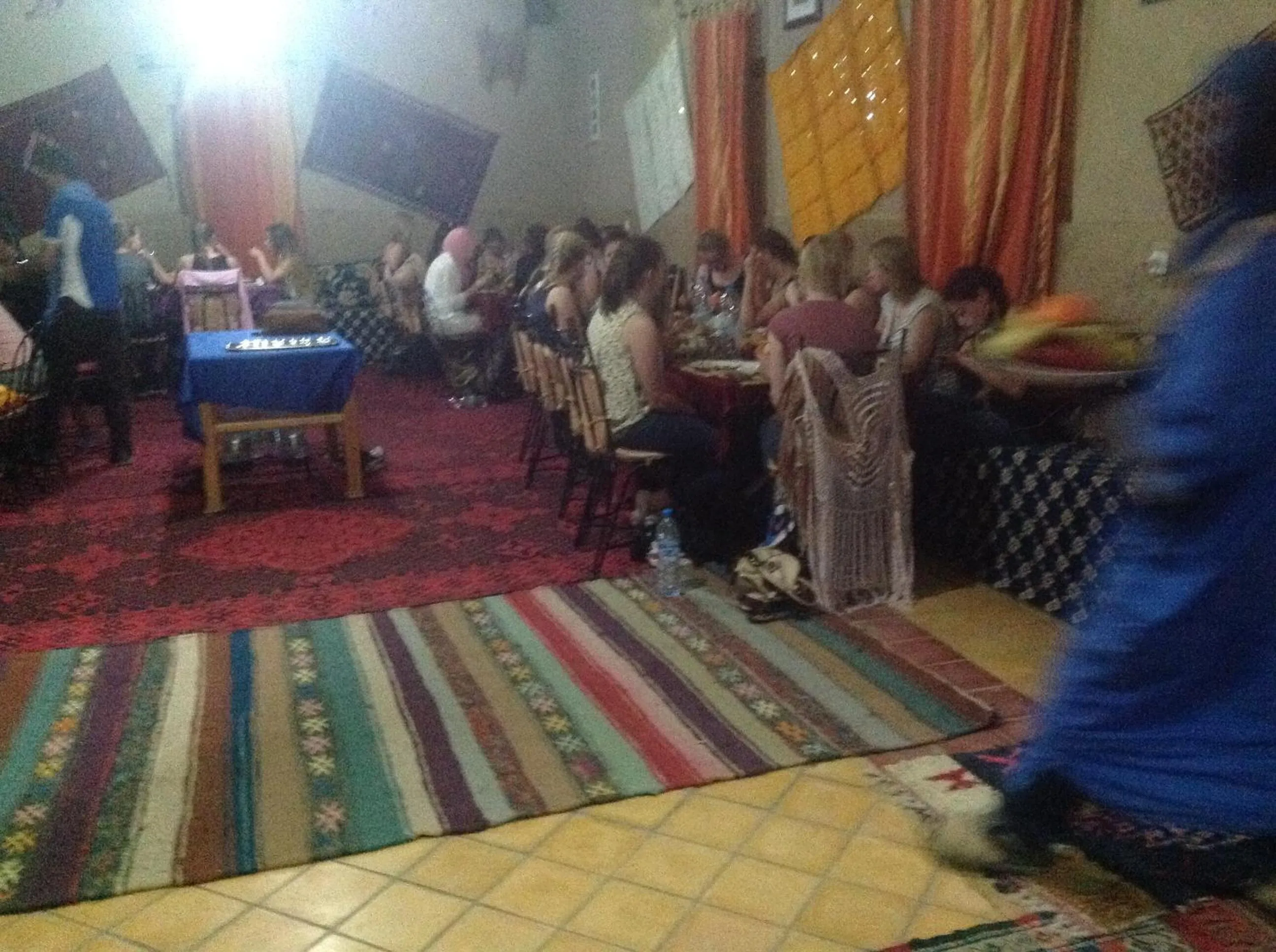 Restaurant/places to eat in Hôtel Riad Tadarte Familier