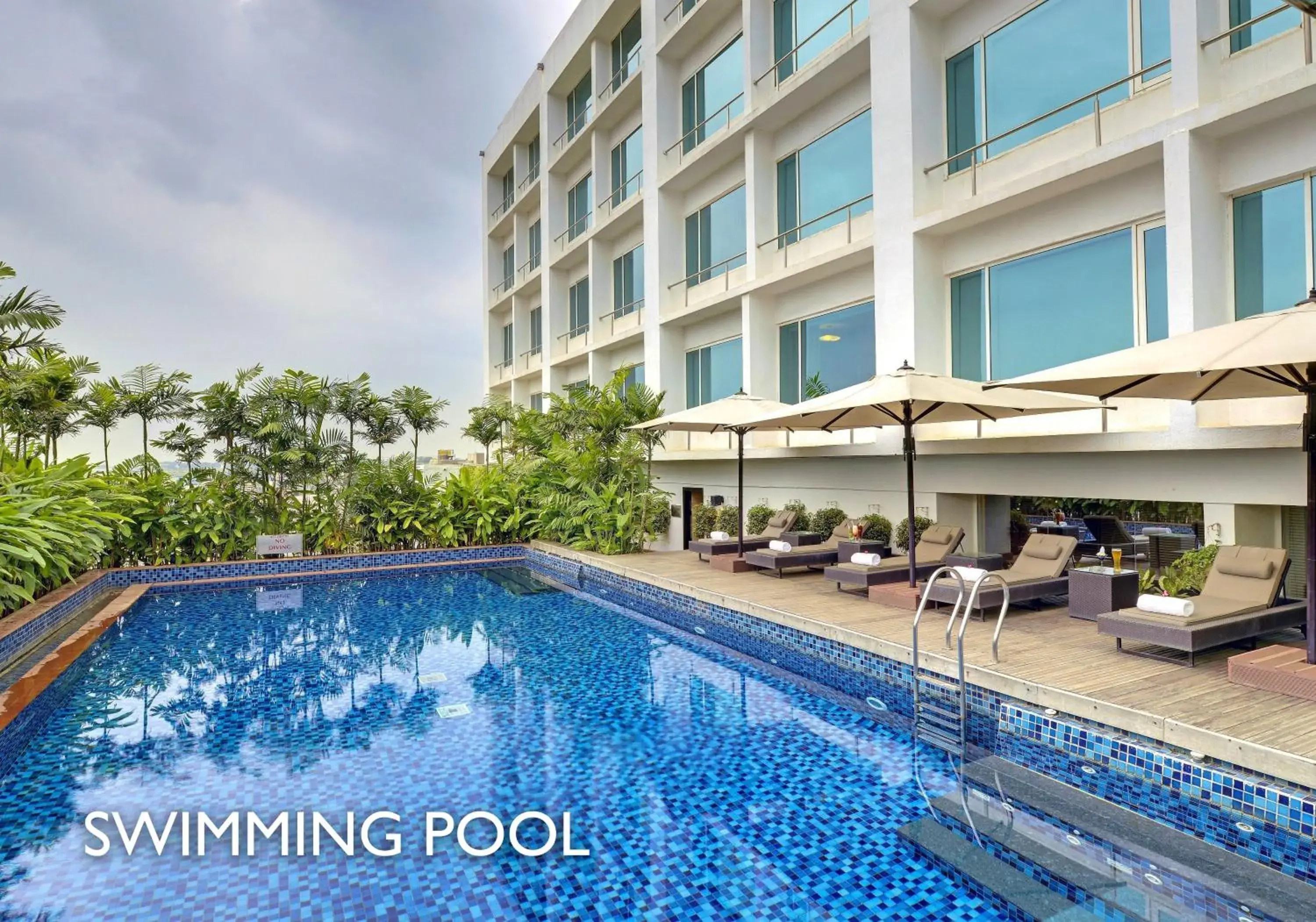 Swimming pool in Radisson Blu Bengaluru Outer Ring Road Swimming pool in Radisson Blu Bengaluru Outer Ring Road