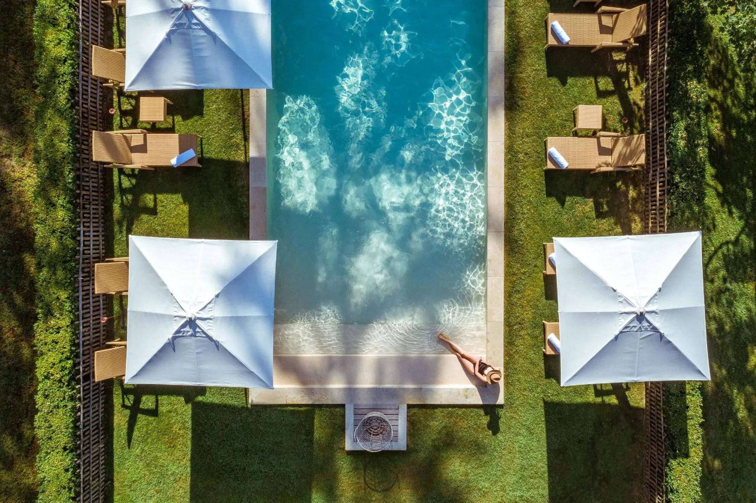 Swimming pool in La Bastide en Gascogne