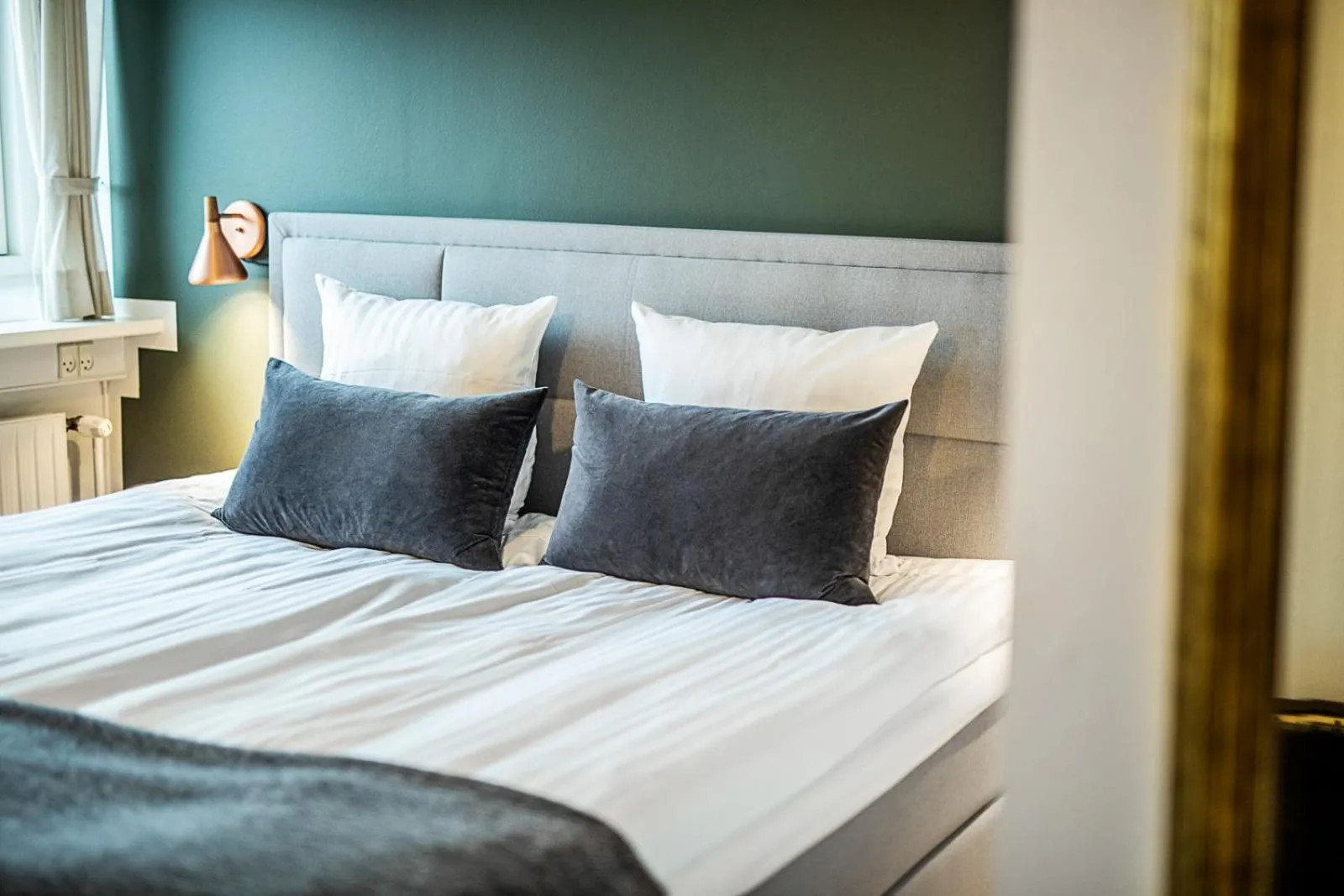 Bed in Hotel Sidesporet