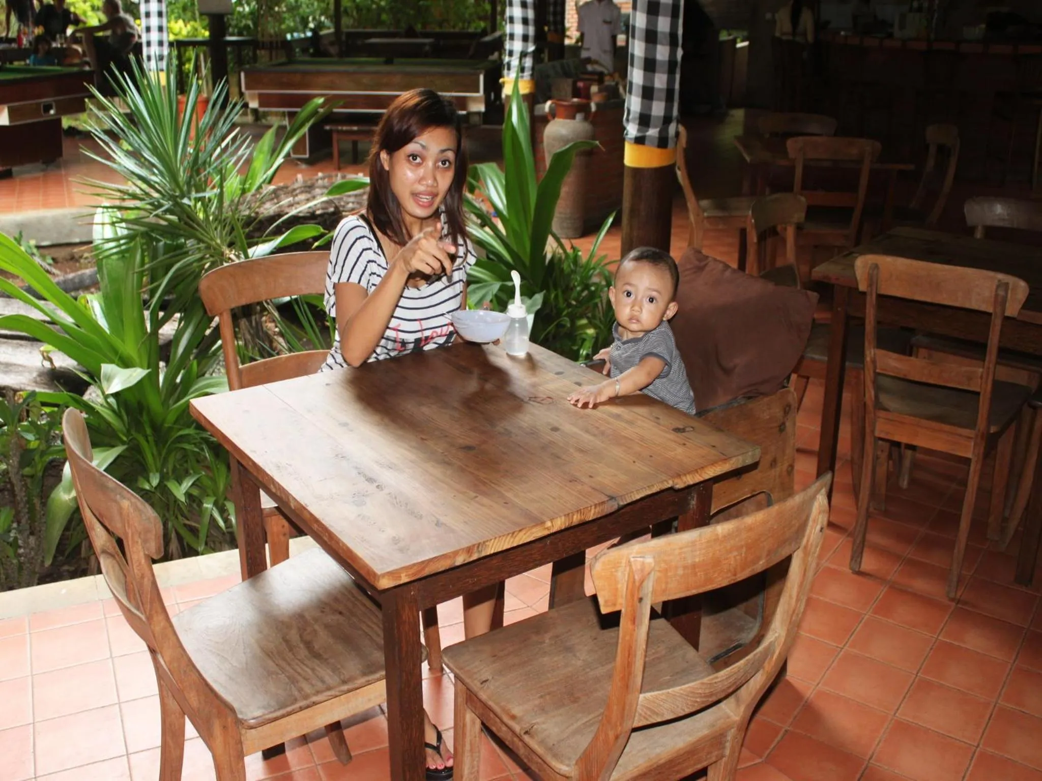 Restaurant/places to eat in Hotel Uyah Amed Spa Resort