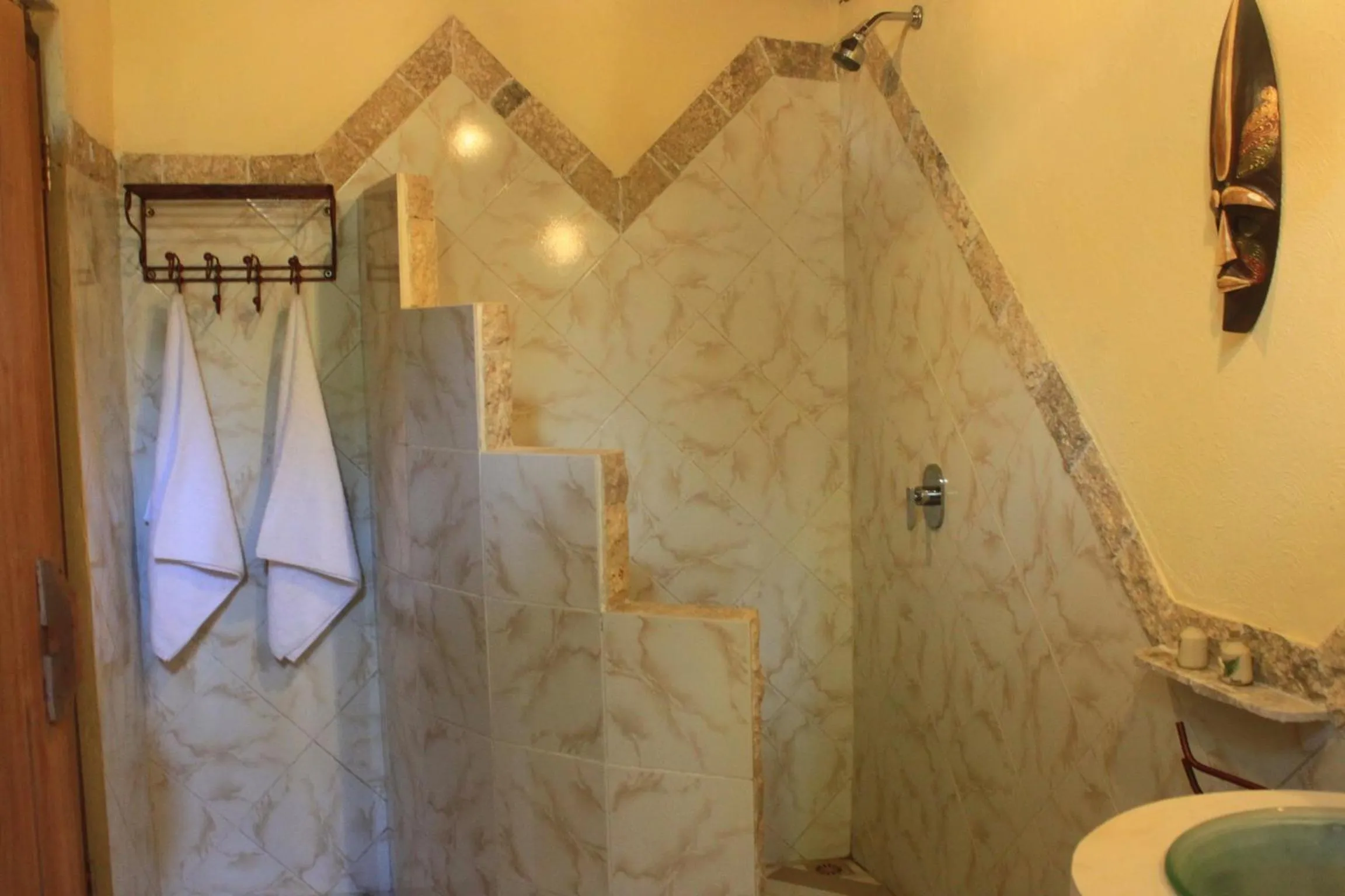 Toilet in Hotel Uyah Amed Spa Resort