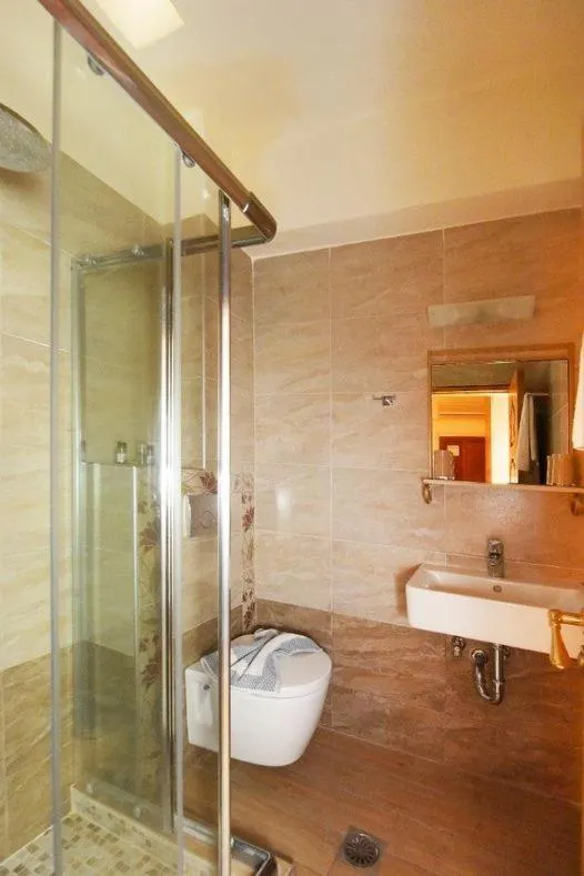 Bathroom in Paris Hotel