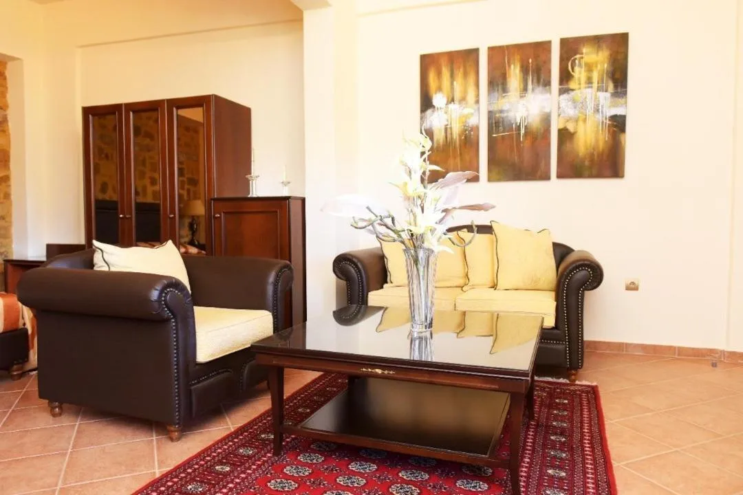 Photo of the whole room in Paris Hotel