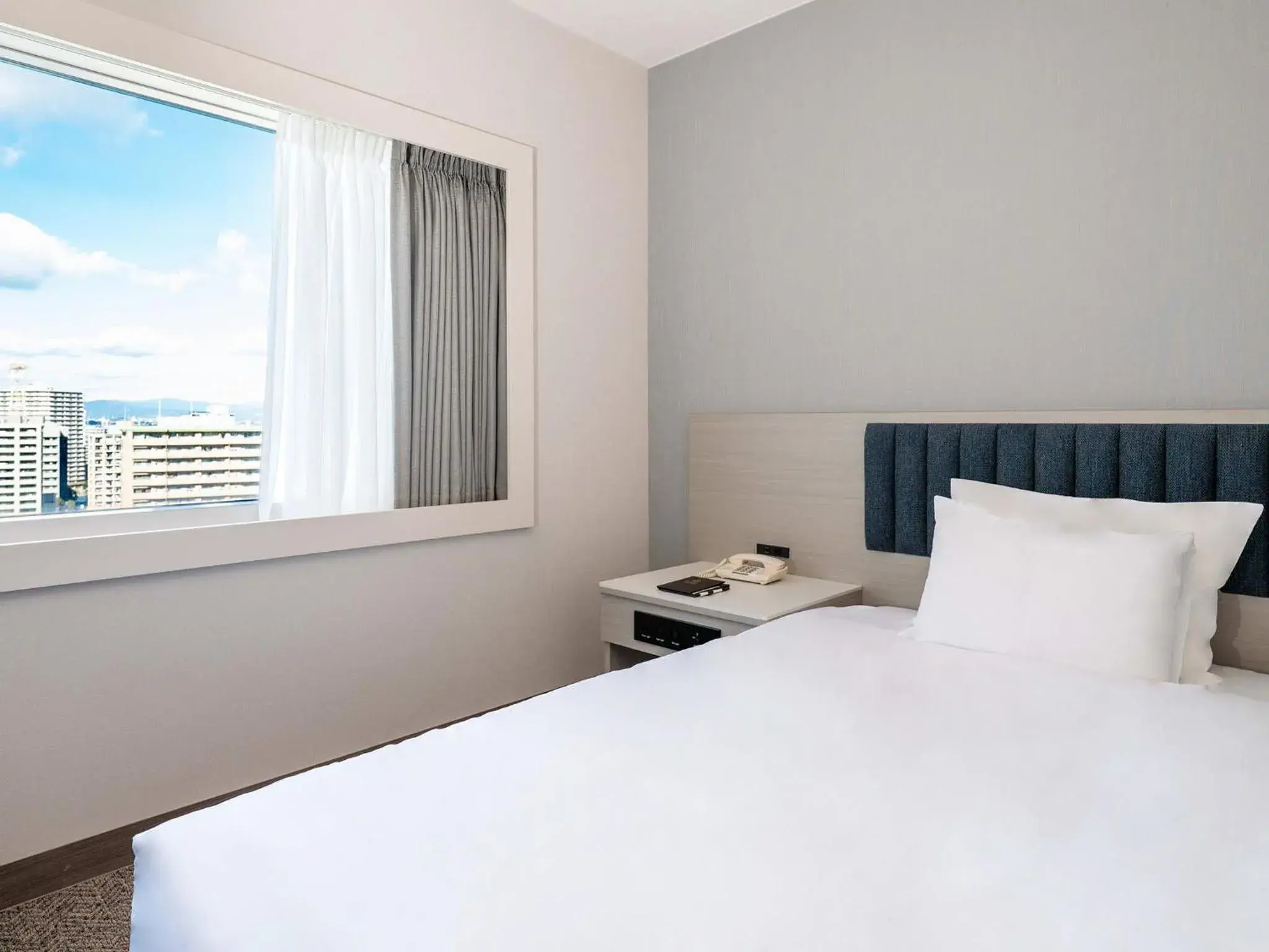 Photo of the whole room, Bed in Hotel Crown Palais Hamamatsu Photo of the whole room, Bed in Hotel Crown Palais Hamamatsu