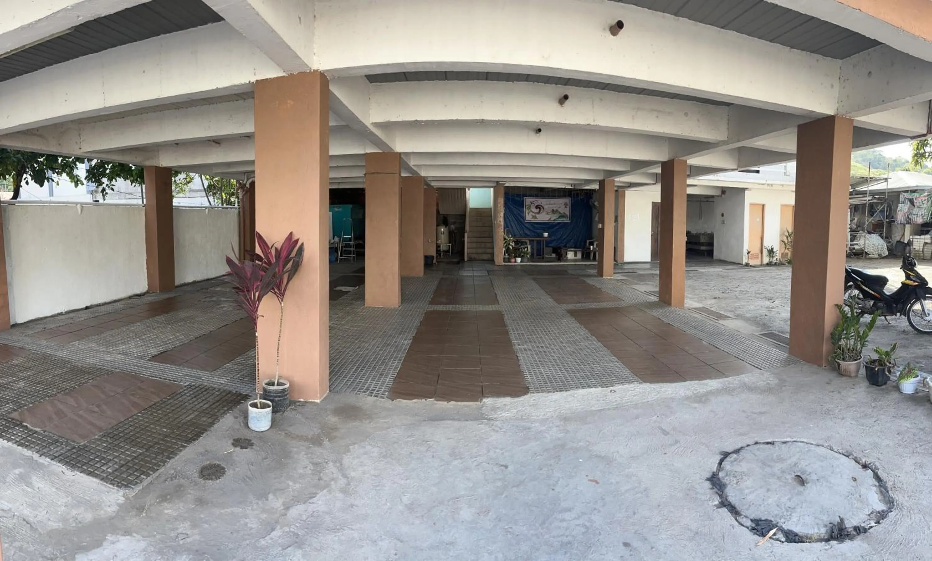 Seabreeze Beach Lodge