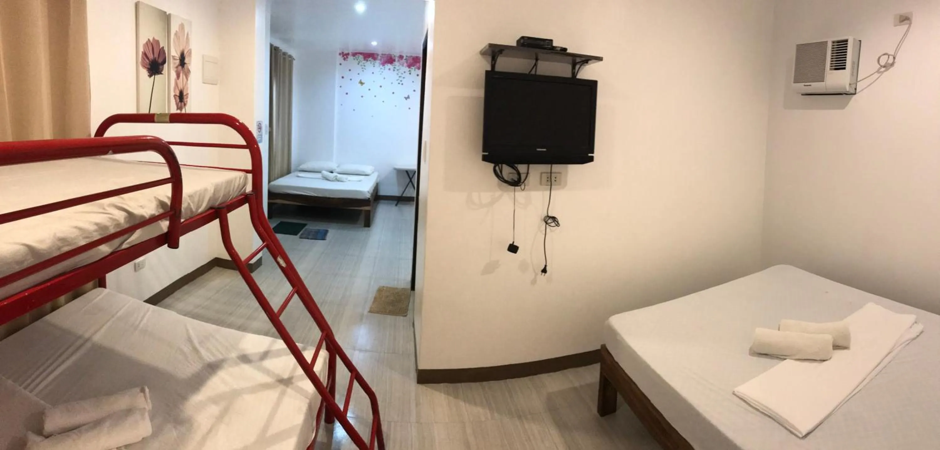 Seabreeze Beach Lodge