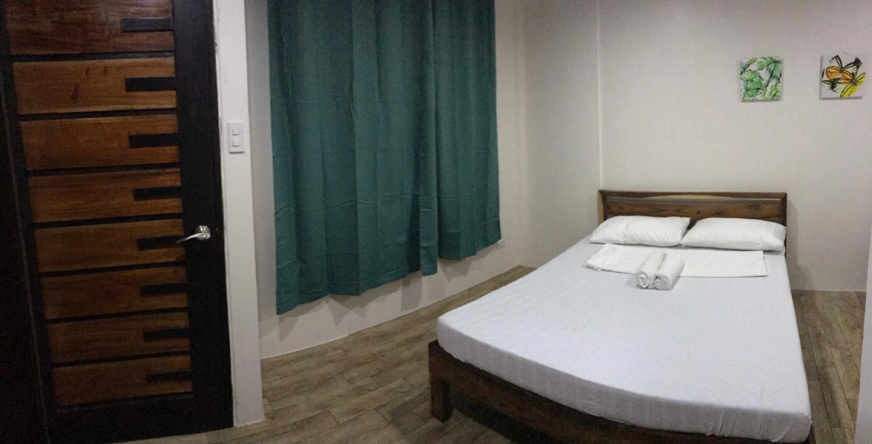 Seabreeze Beach Lodge