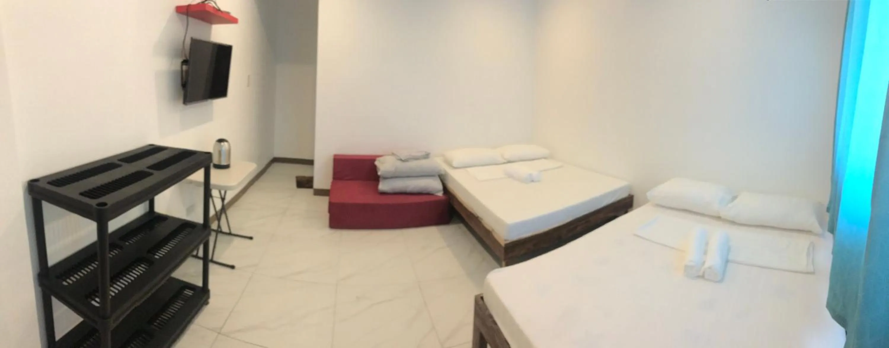 Seabreeze Beach Lodge