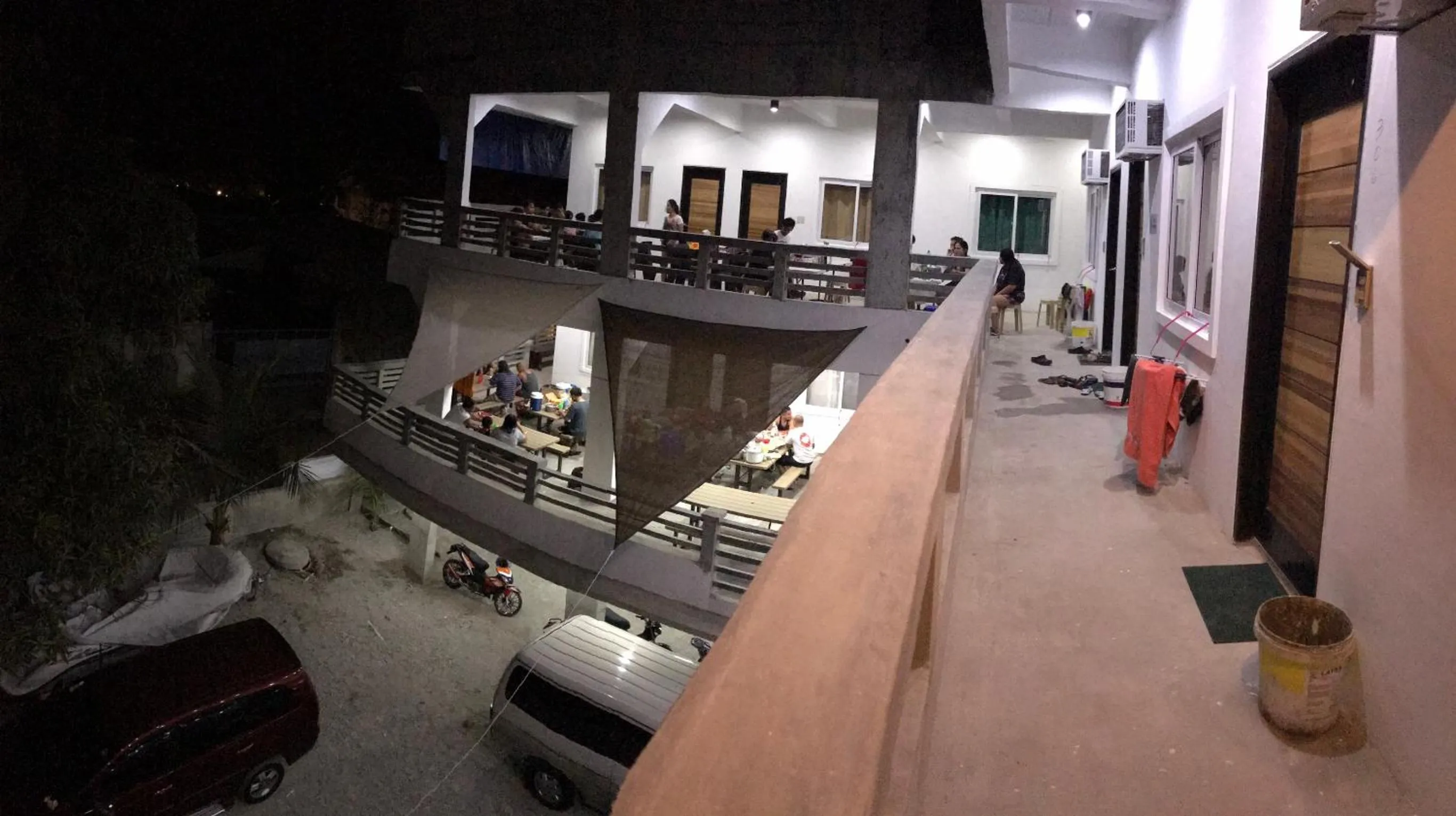 Property building in Seabreeze Beach Lodge