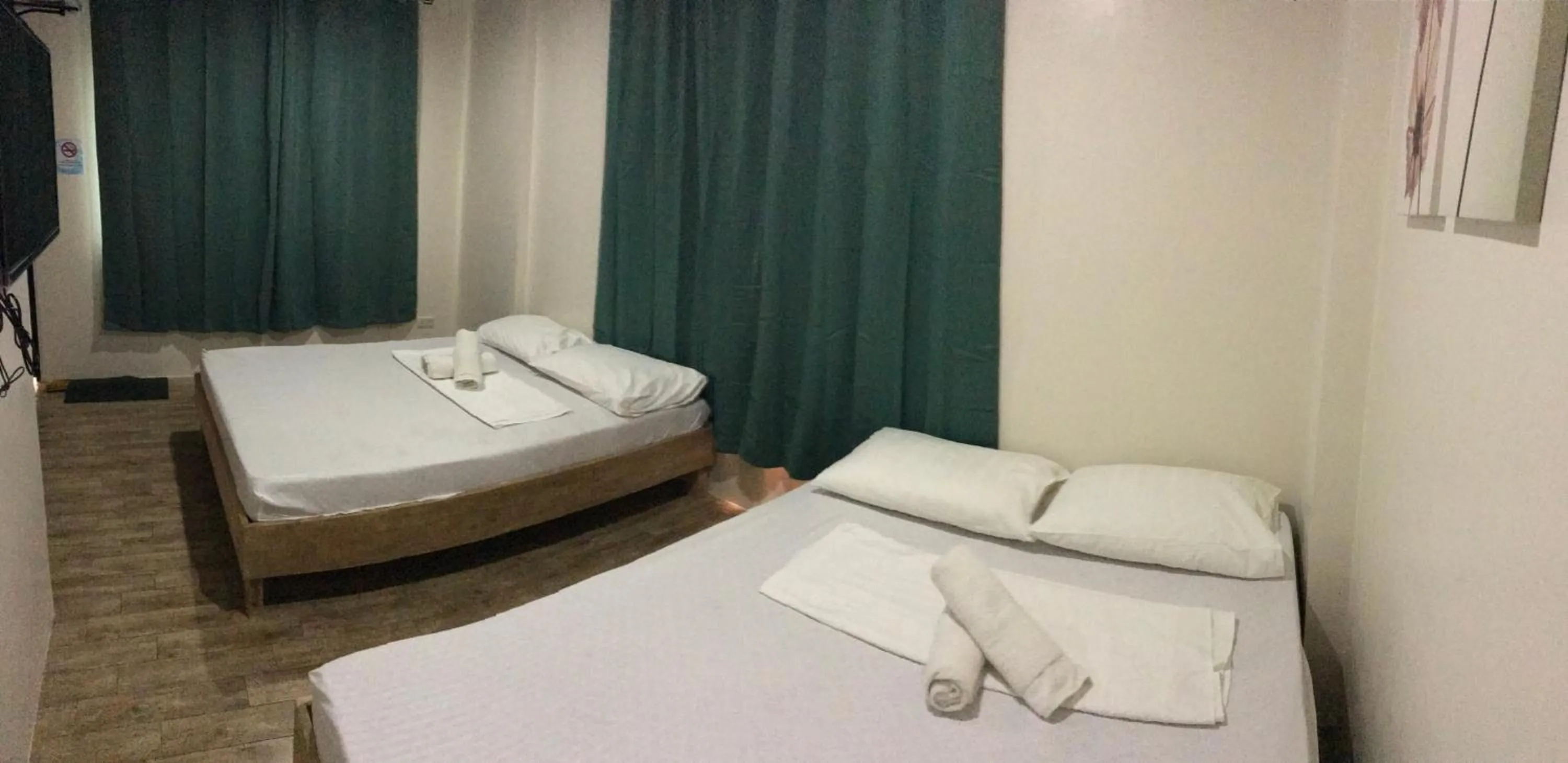 Seabreeze Beach Lodge